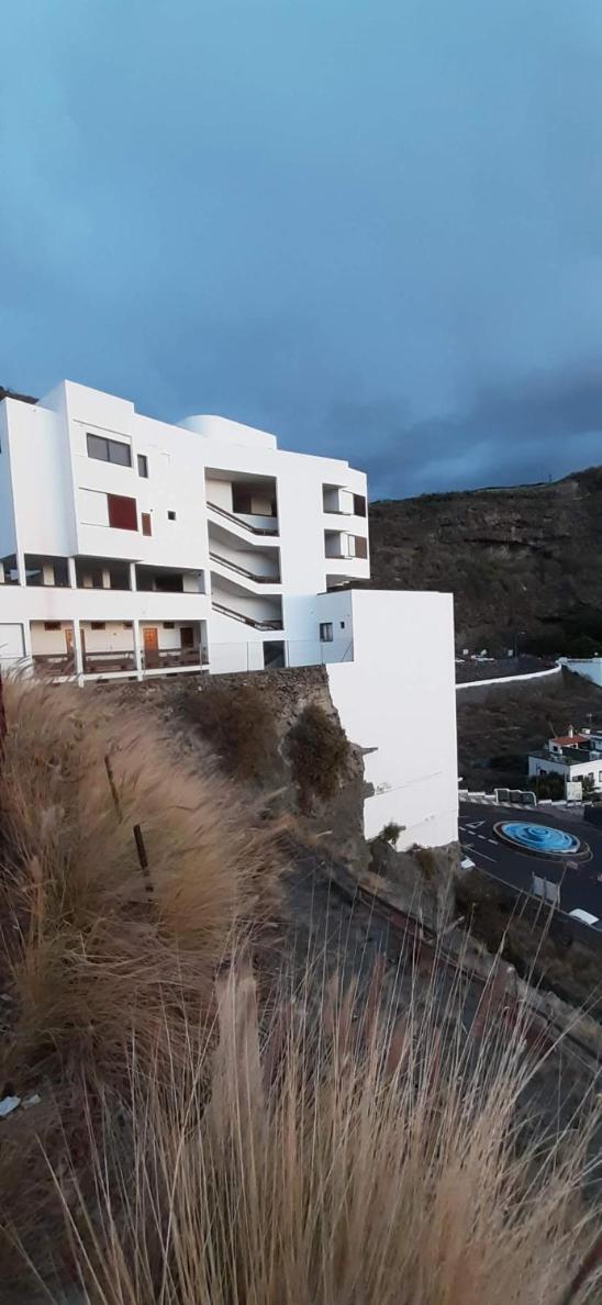 Sea loft with a huge bed view 5