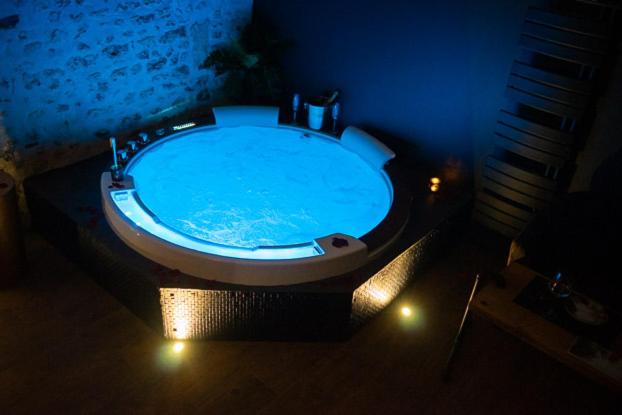 Jacuzzi