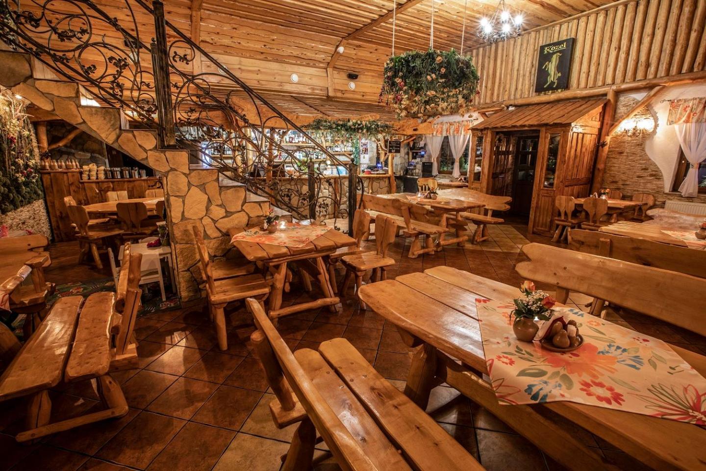 restaurant