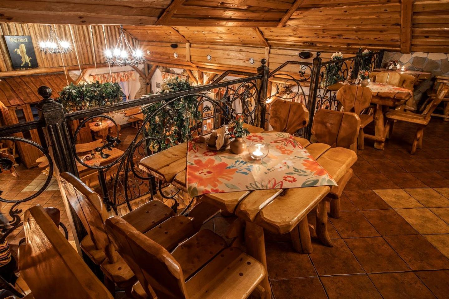 restaurant
