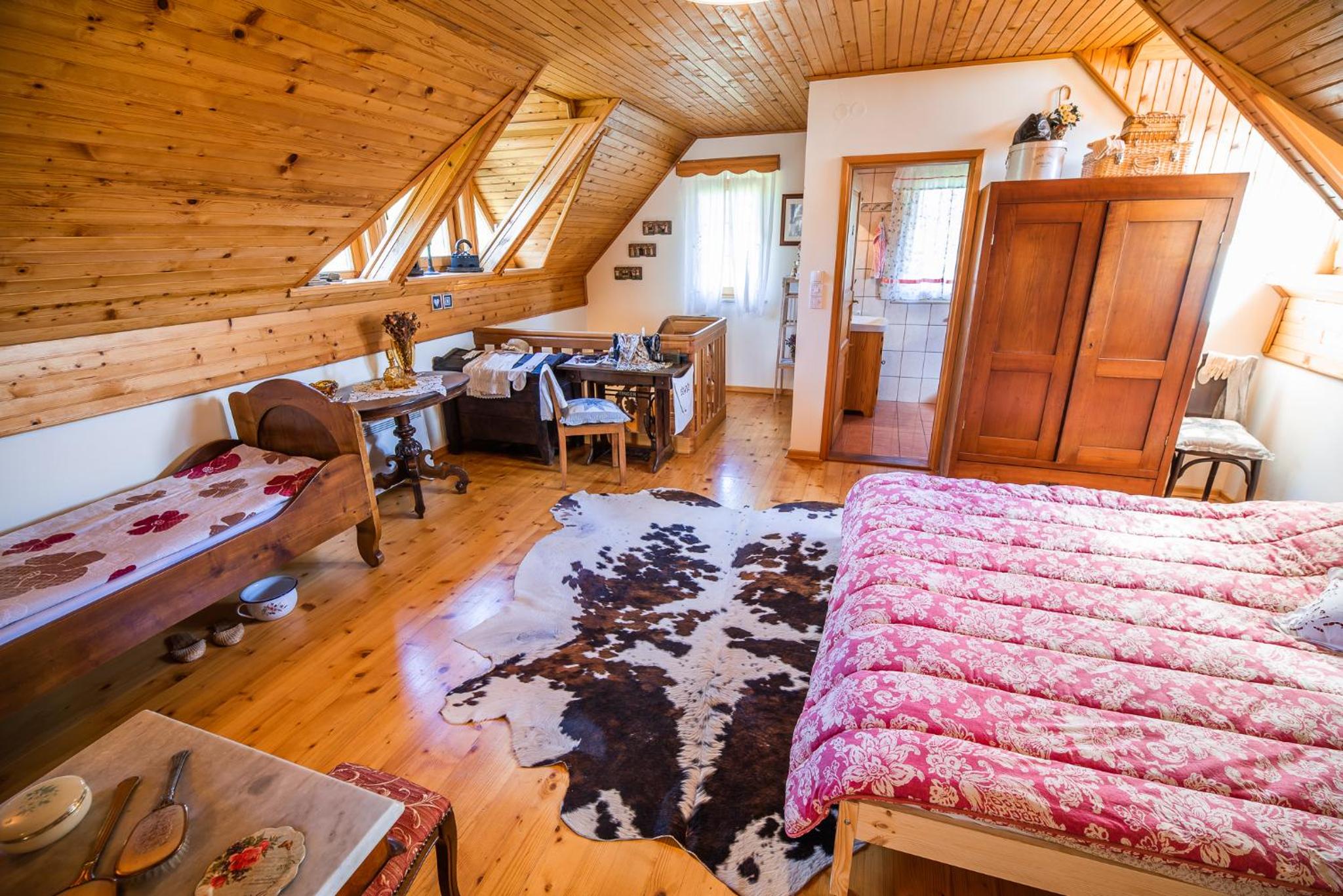 Authentic Countryside Villa with Hot tub view 4