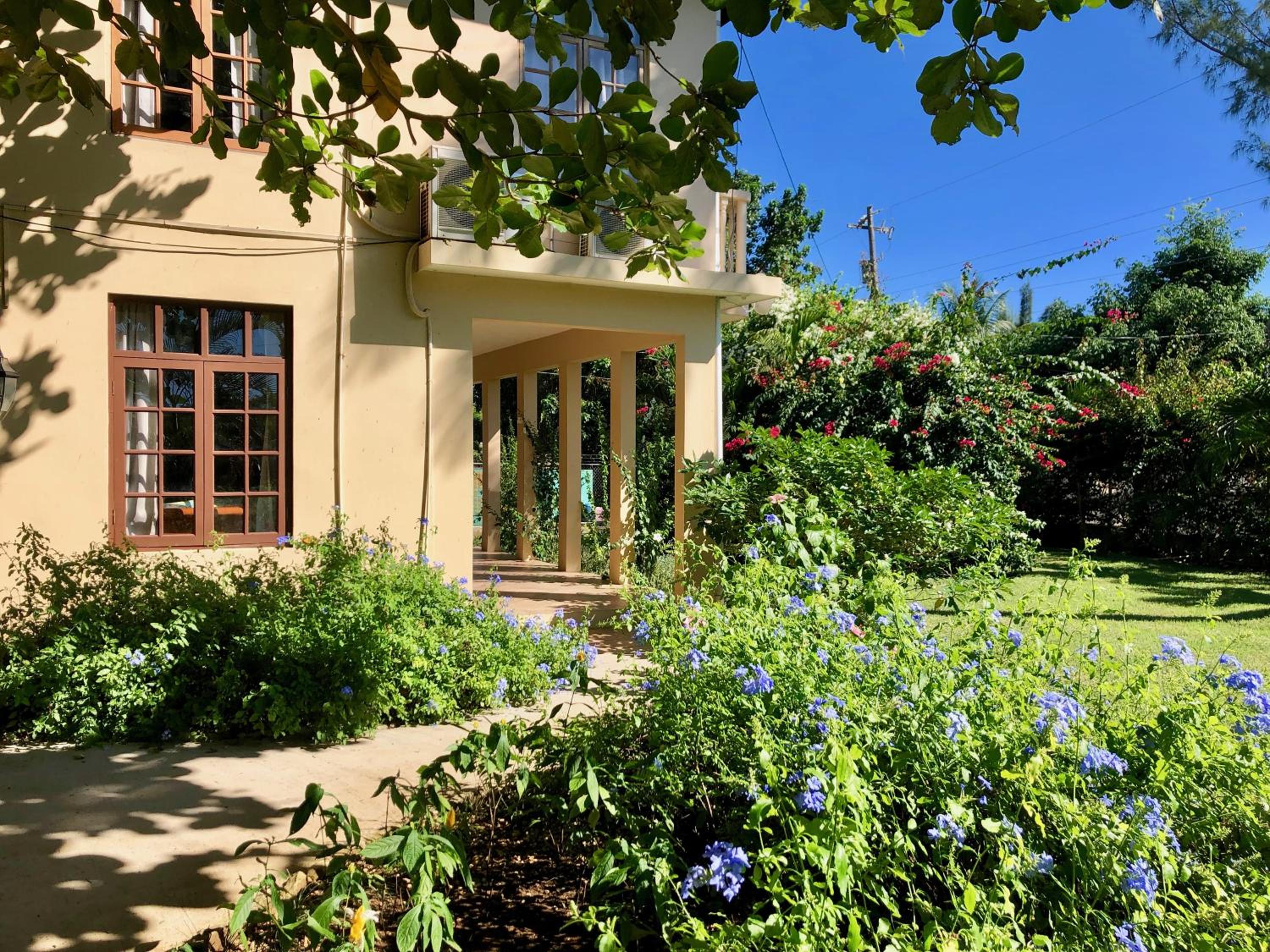 Hotel The Westender Inn - Image 1