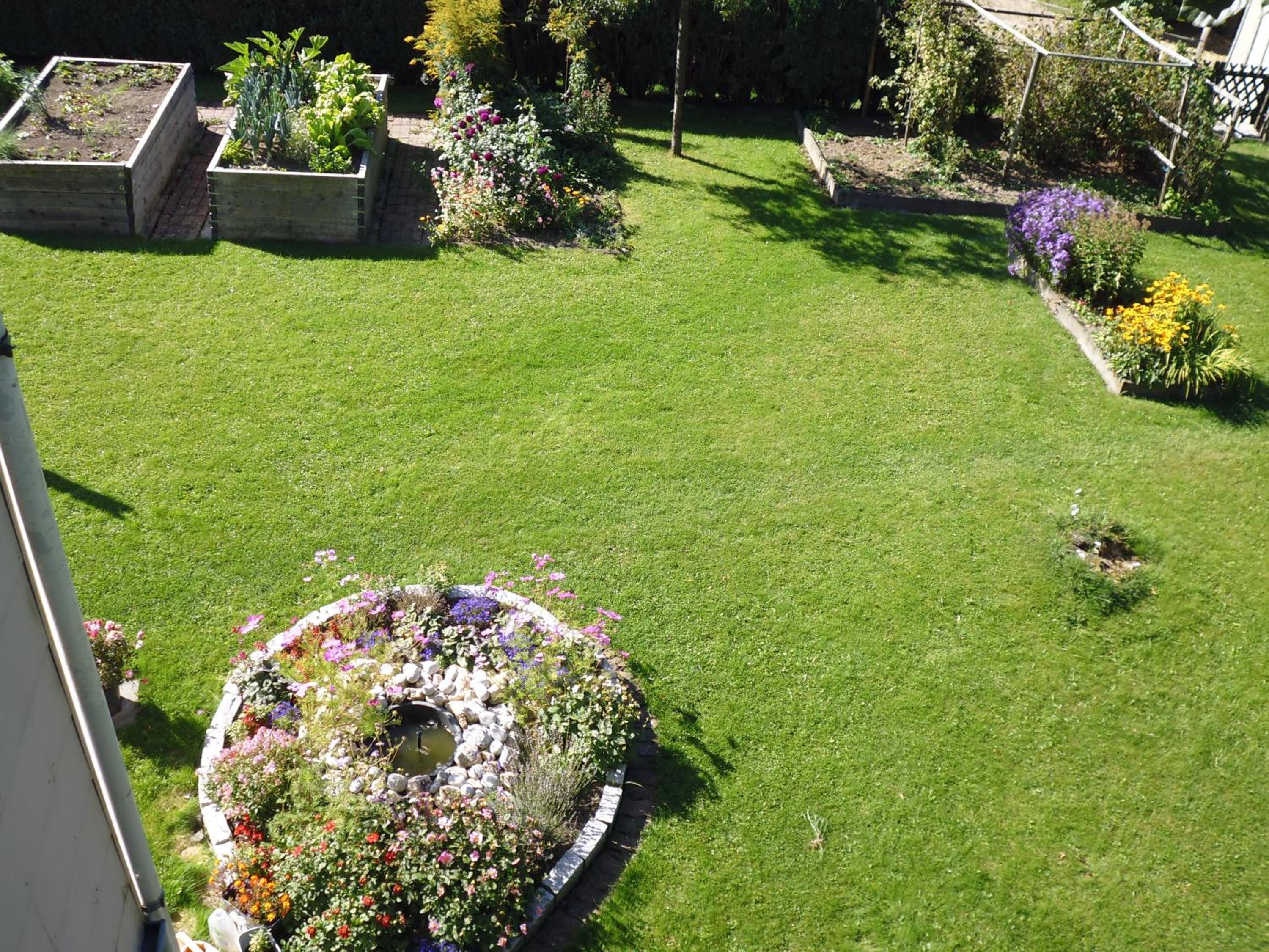 Eifel Lodge view 3