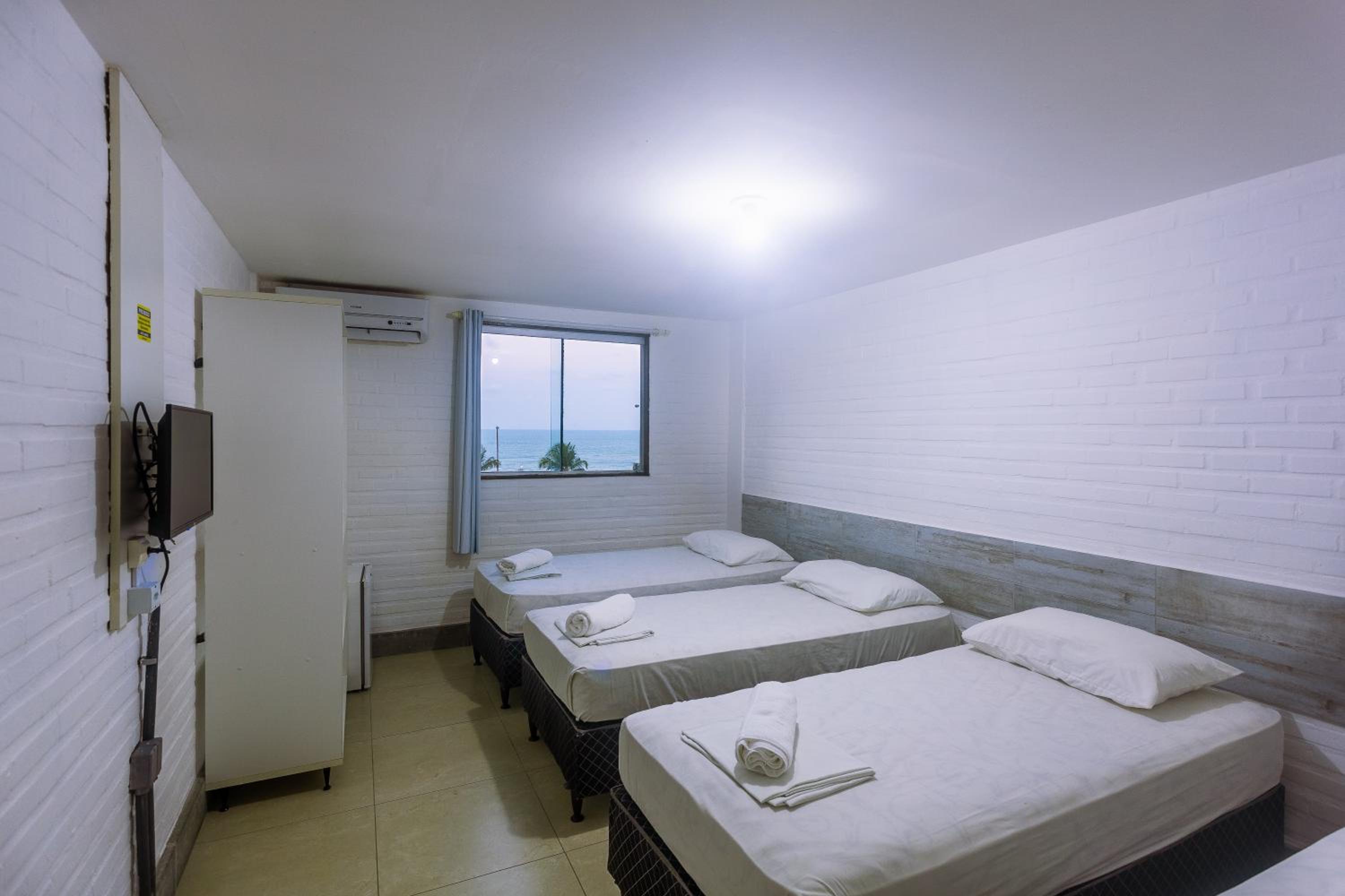 Economy Flat