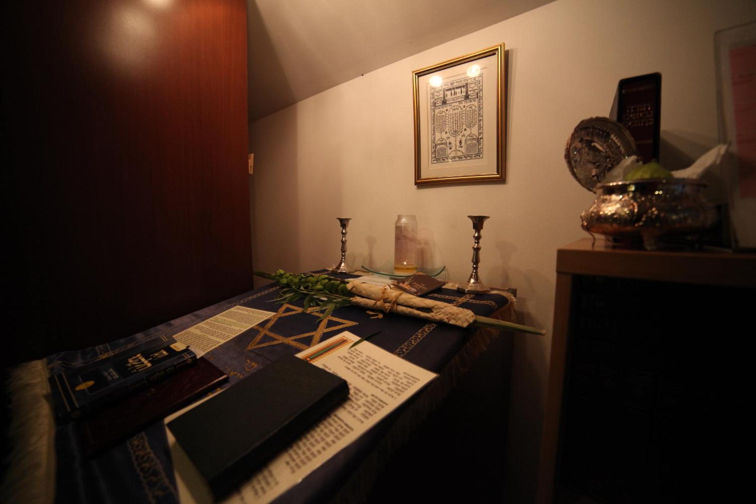 Photo 33