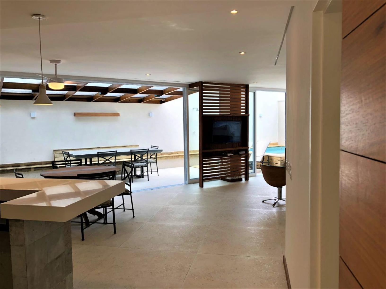 Casa na praia LINDA de JUQUEHY