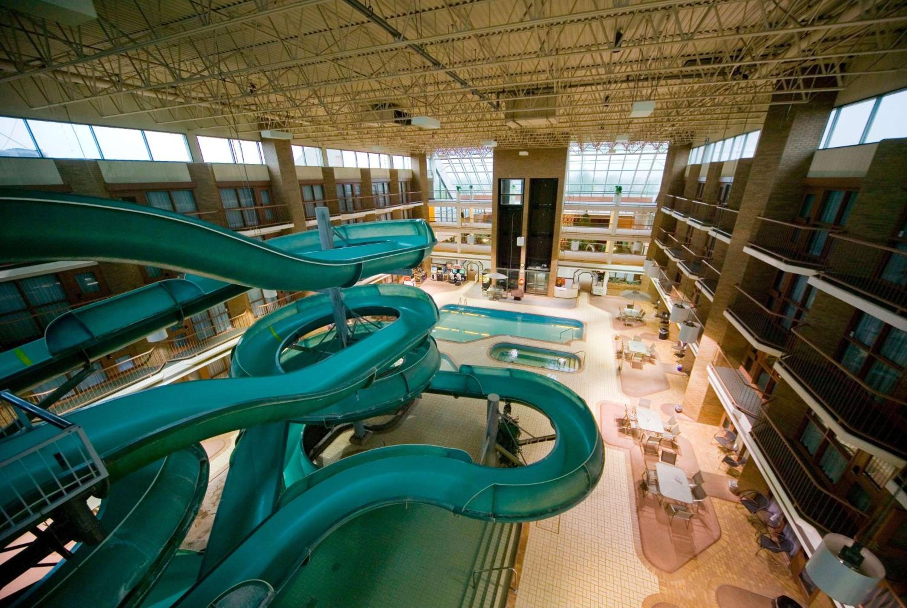 Medicine Hat Vacations - Medicine Hat Lodge, Trademark Collection by Wyndham - Property Image 1