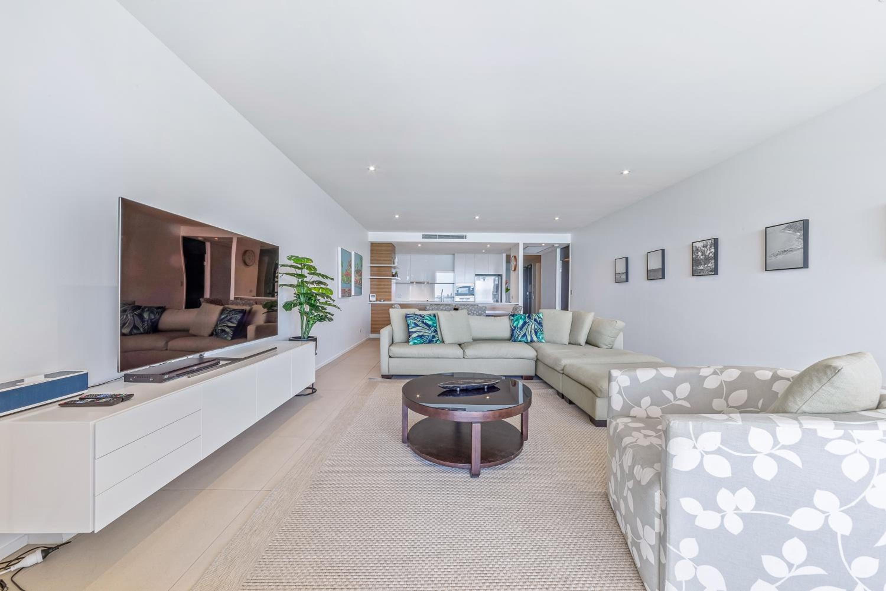 Executive on Whisper Bay - Cannonvale