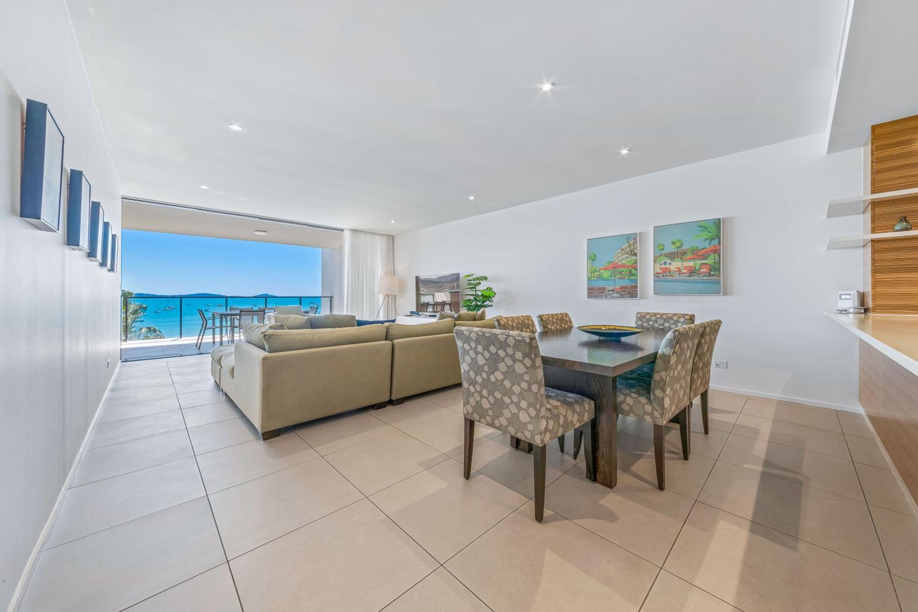 Executive on Whisper Bay - Cannonvale