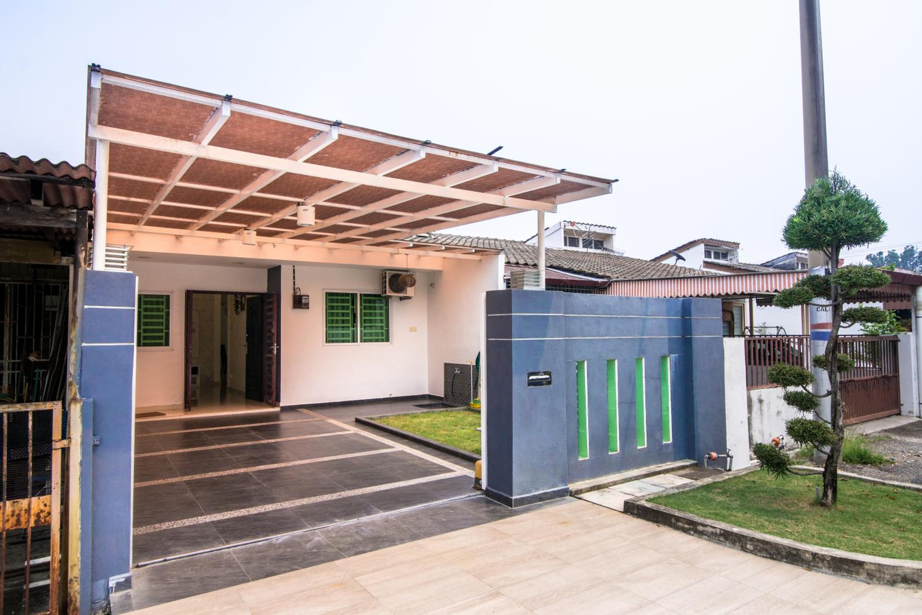 Landed Cozy House Near SPICE, Airport, photo 9