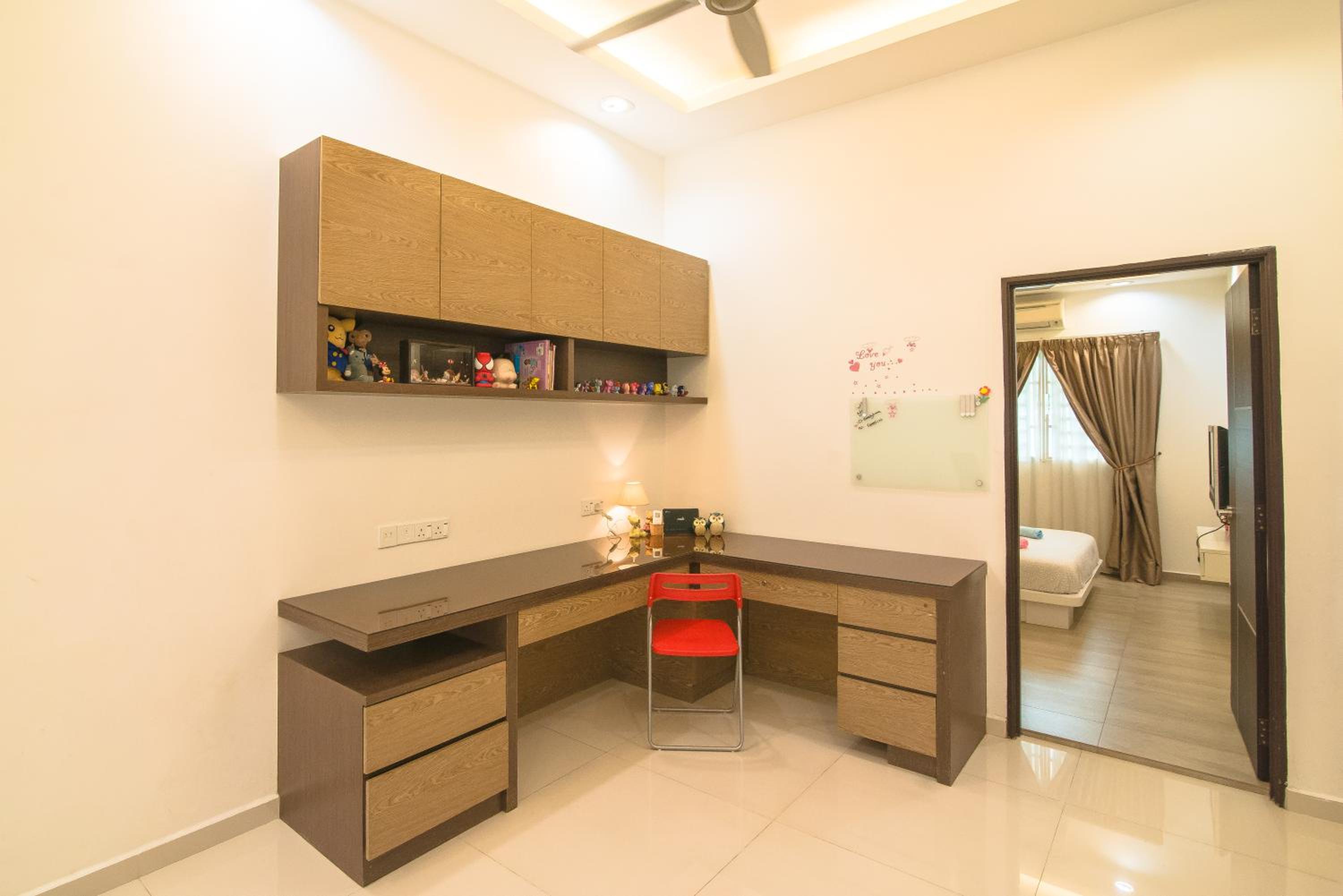 Landed Cozy House Near SPICE, Airport photo 5