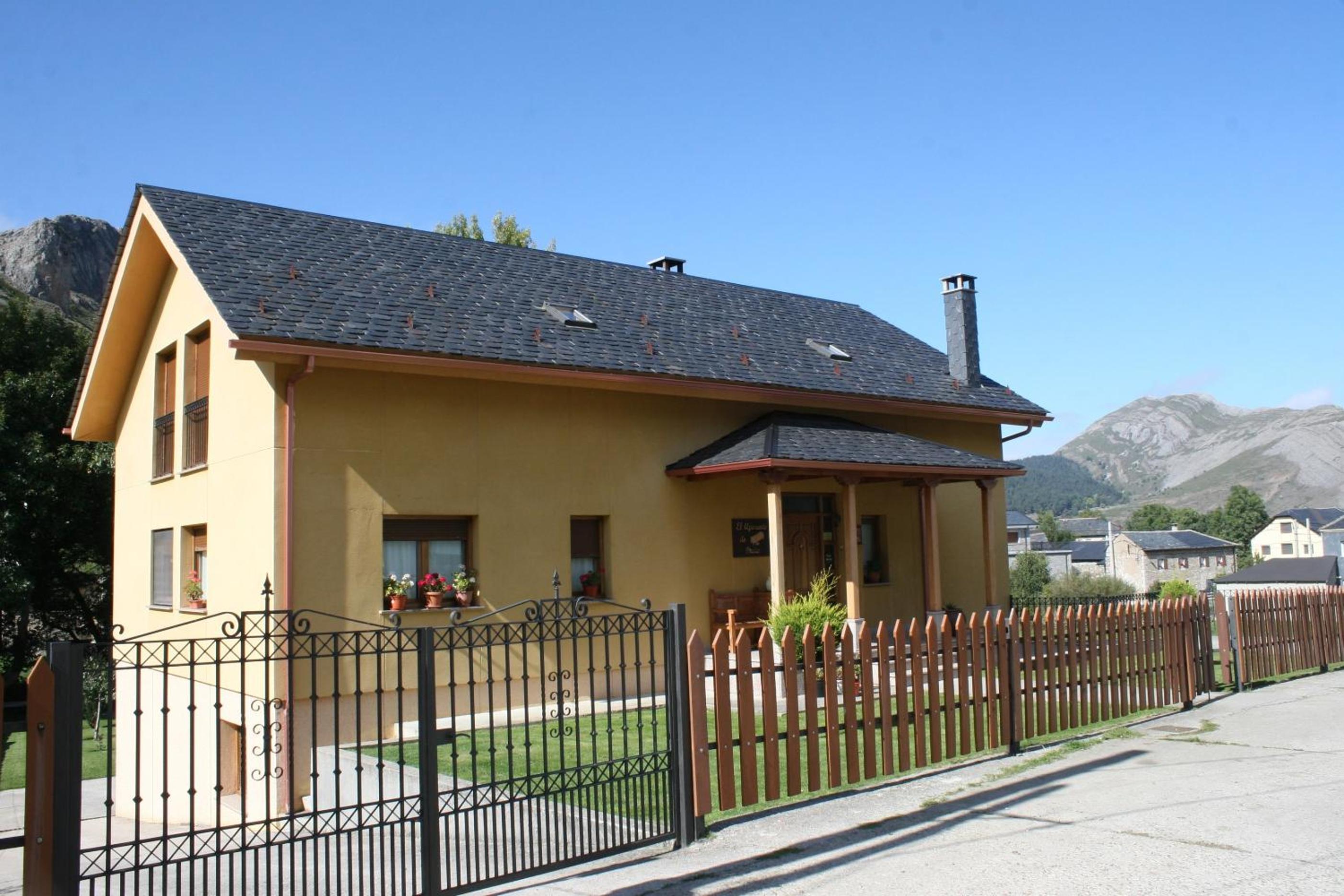 El Aposento De Babia view 3
