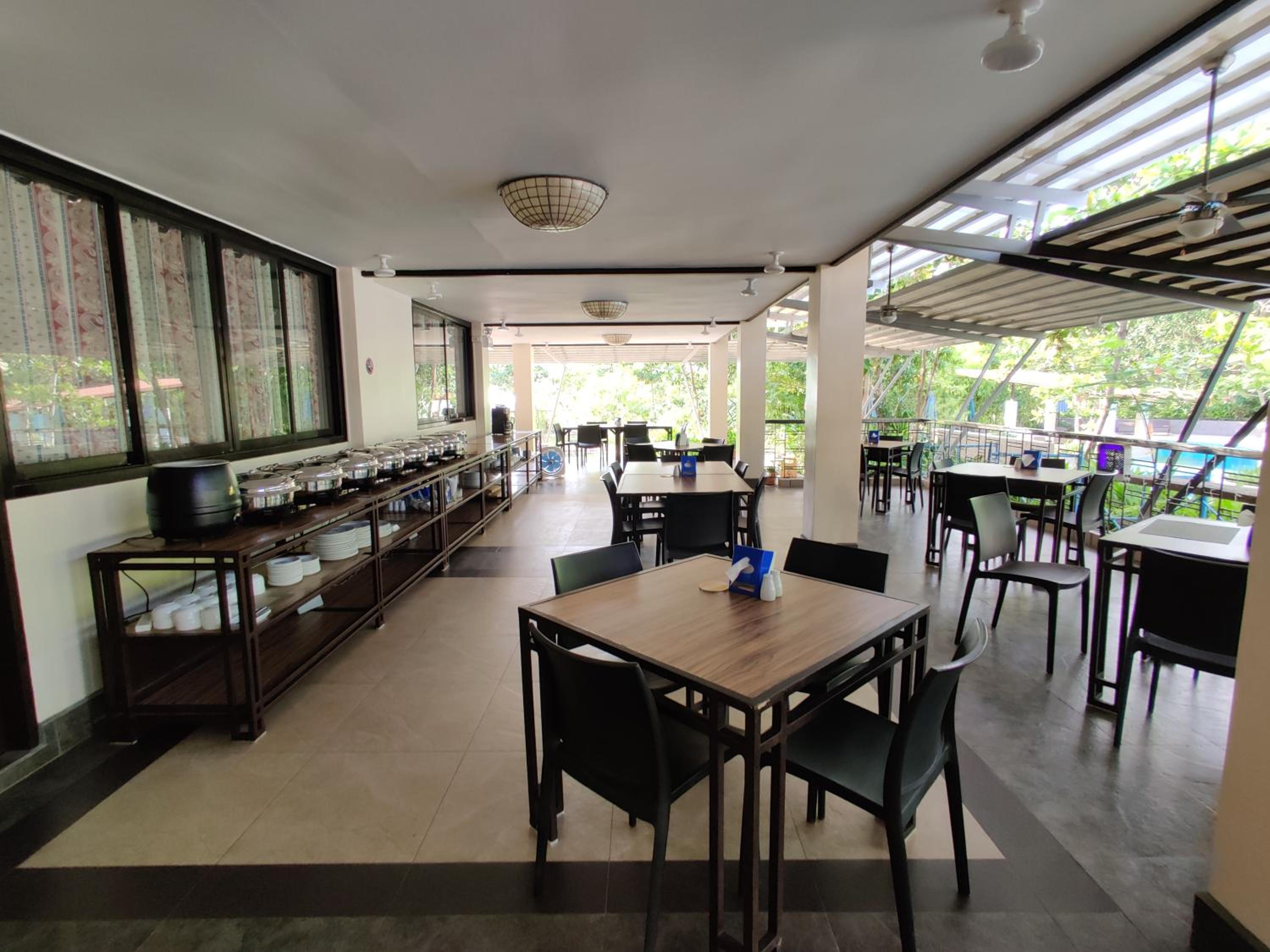 Fernvale Leisure Club and Resort, Coron - 12