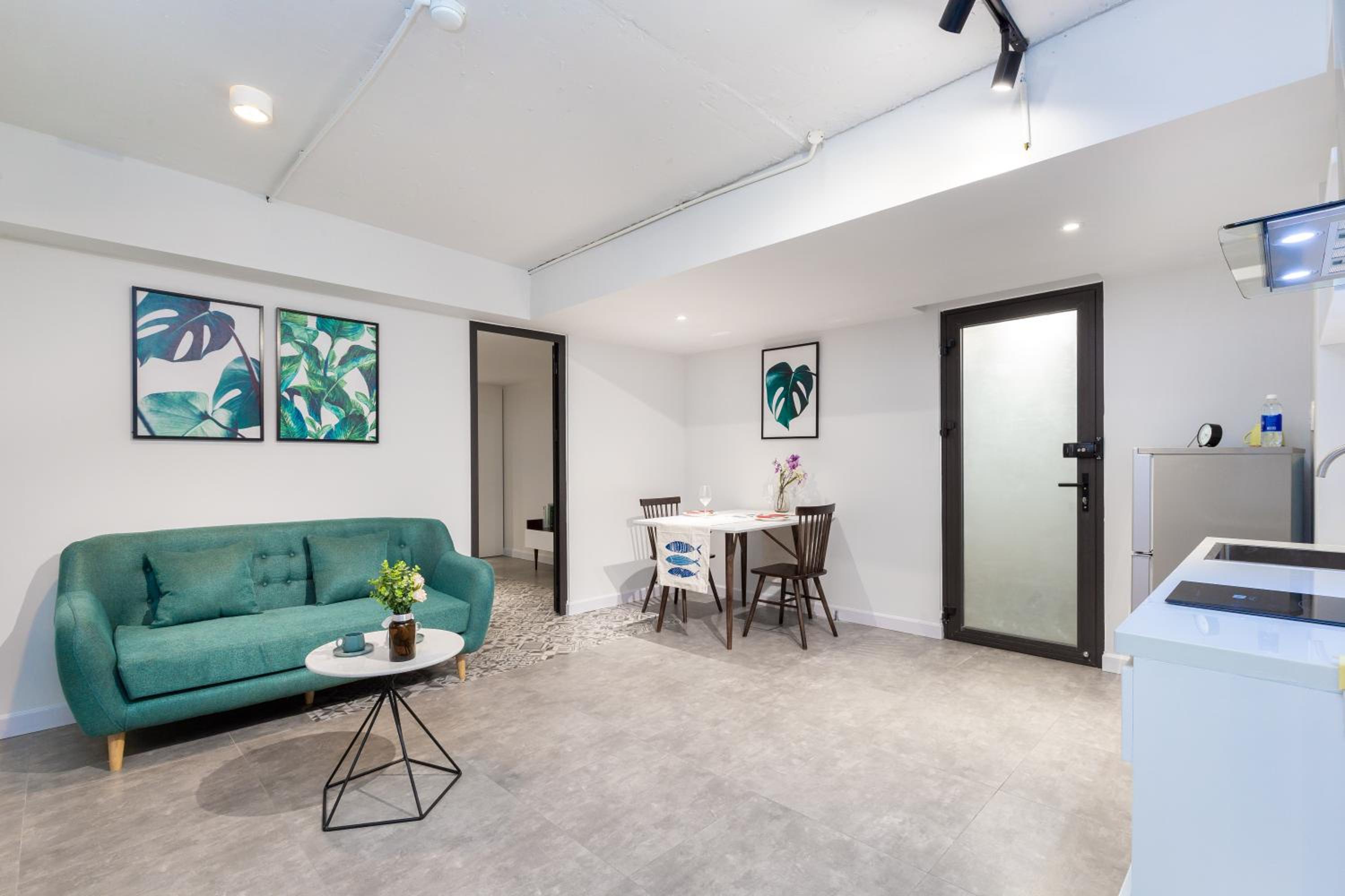 Cozrum Homes - Premier Residence