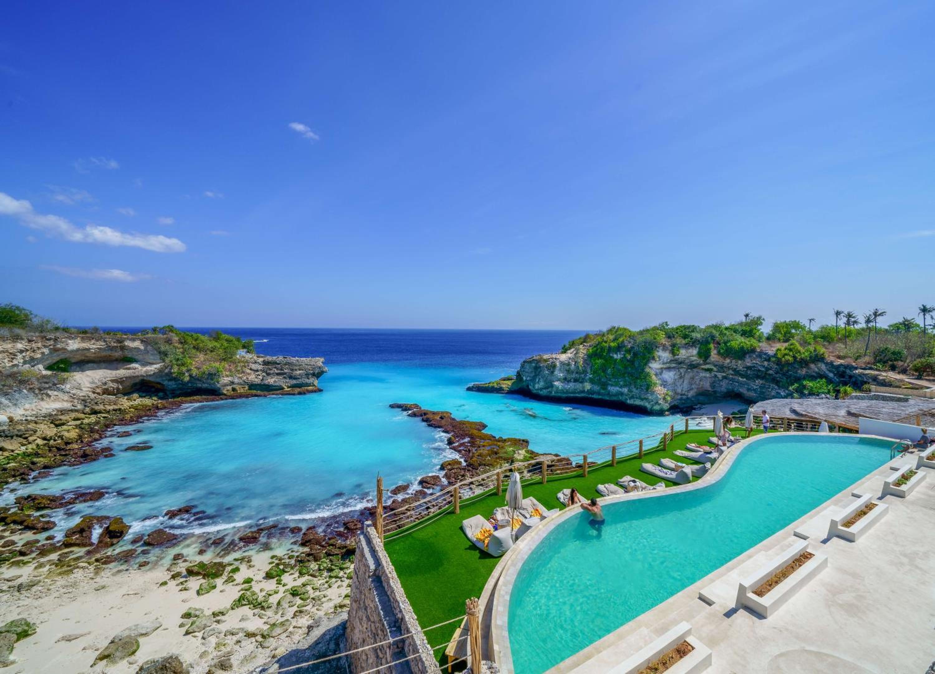 Ora Resort Avia Blue Lagoon
