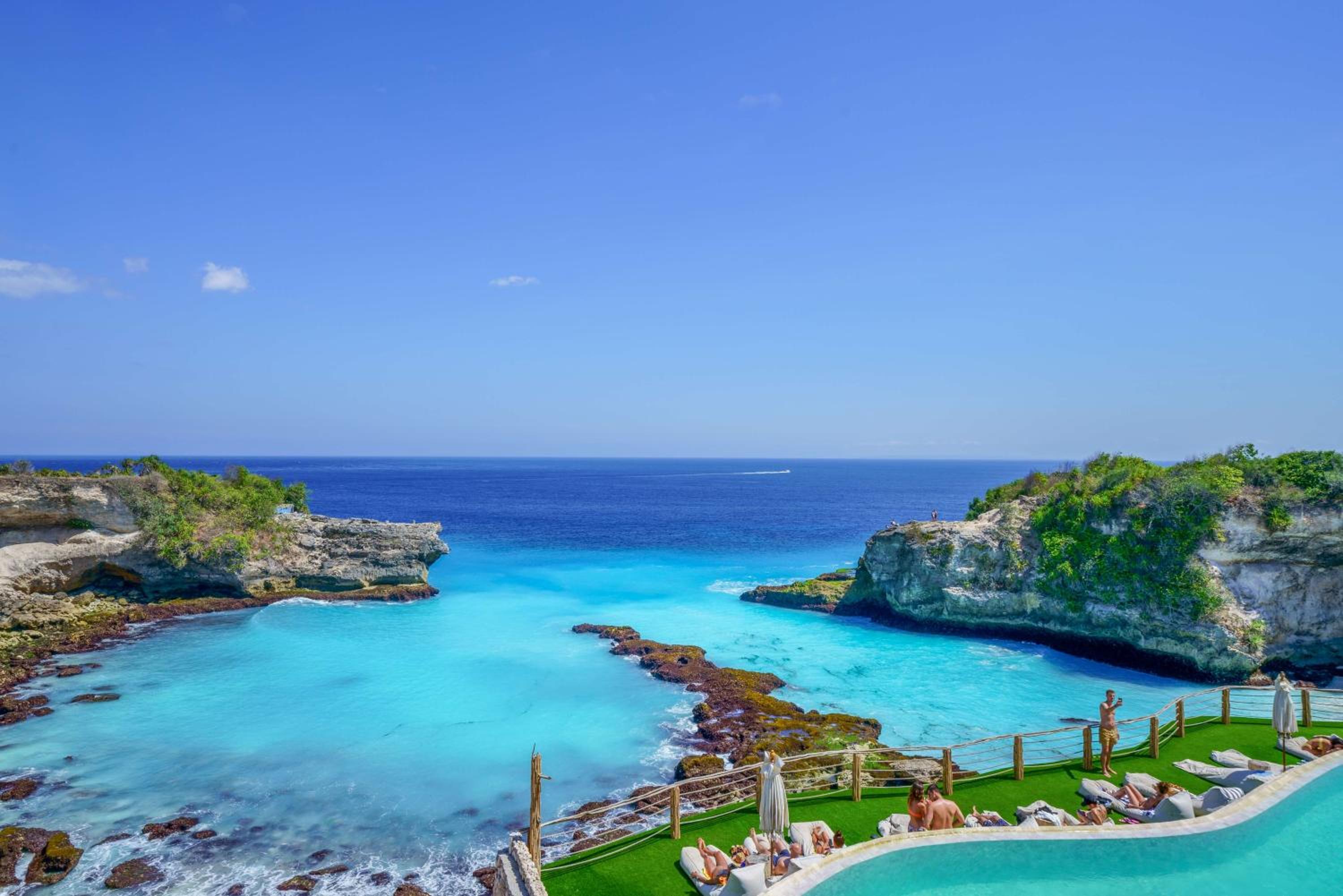Ora Resort Avia Blue Lagoon