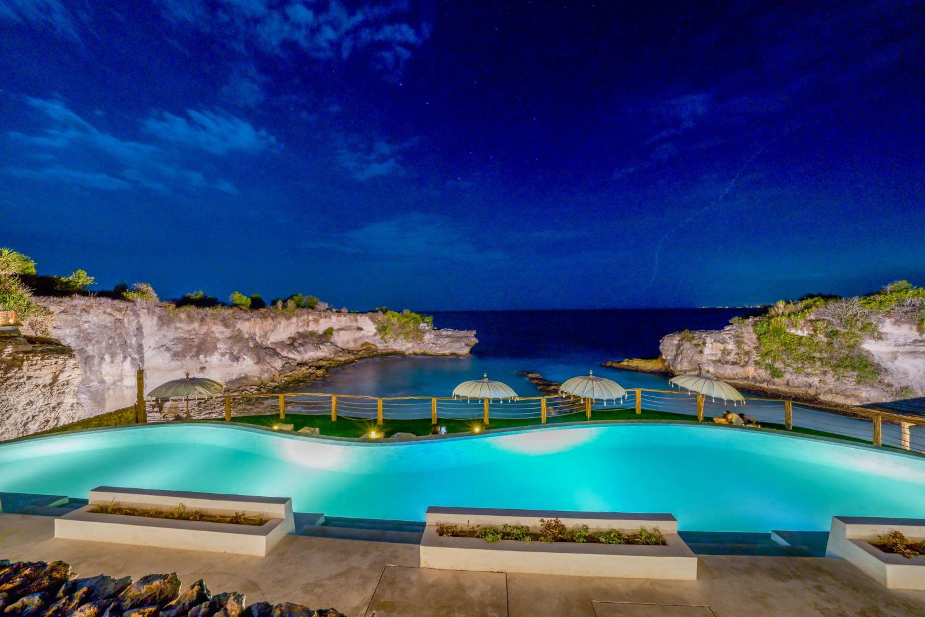 Ora Resort Avia Blue Lagoon