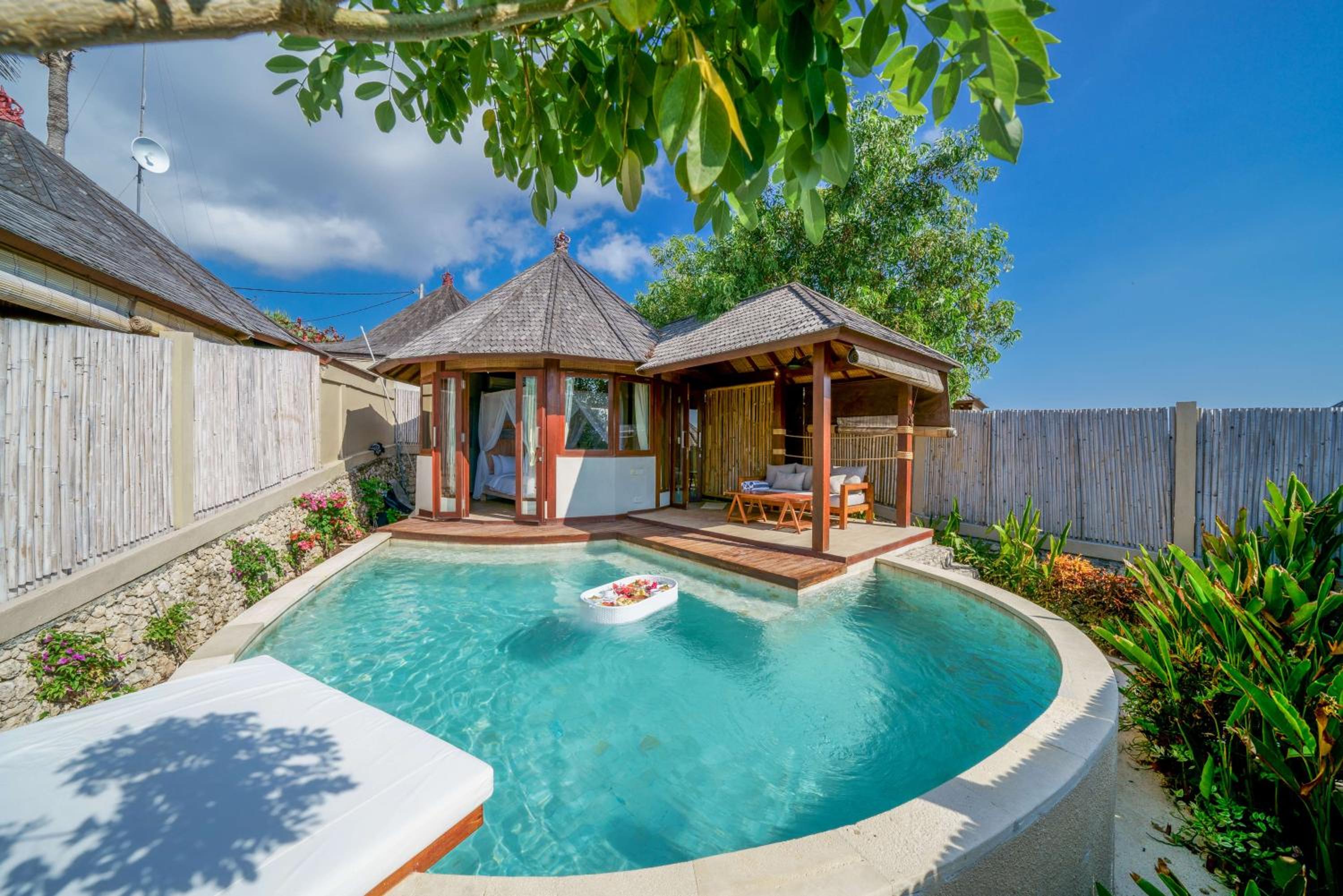 Ora Resort Avia Blue Lagoon