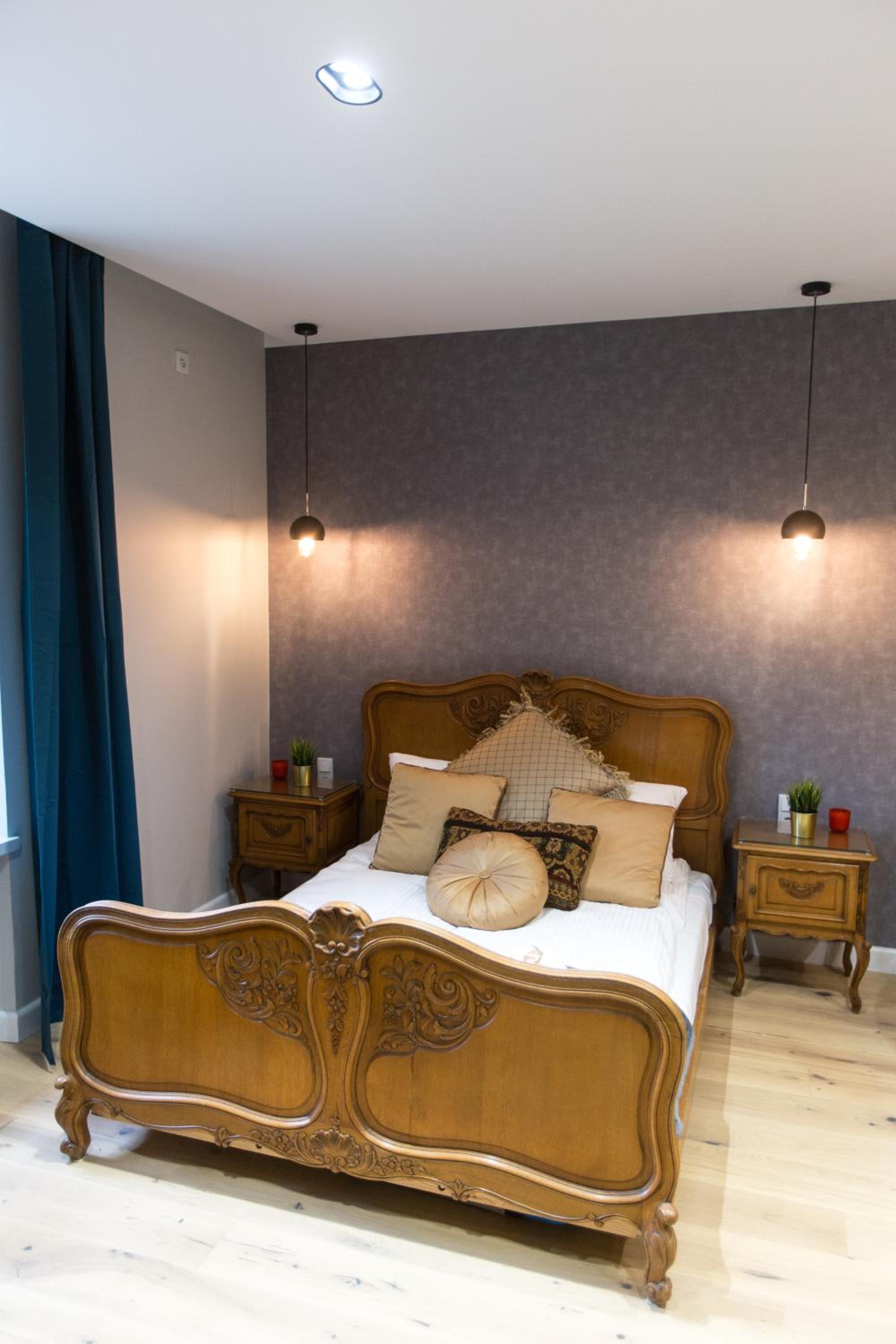 Luxury in the Heart of the Old Town view 3