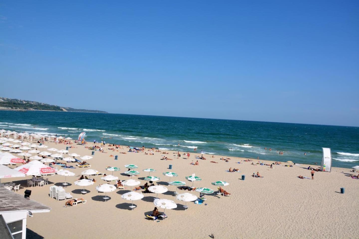 Unbeatable Location - New Lux Apartment Varna beach by Flat Mаnager