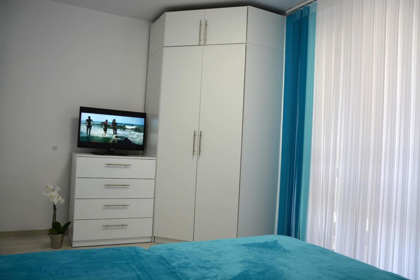 Unbeatable Location - New Lux Apartment Varna beach by Flat Mаnager