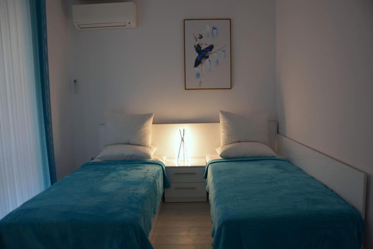 Unbeatable Location - New Lux Apartment Varna beach by Flat Mаnager