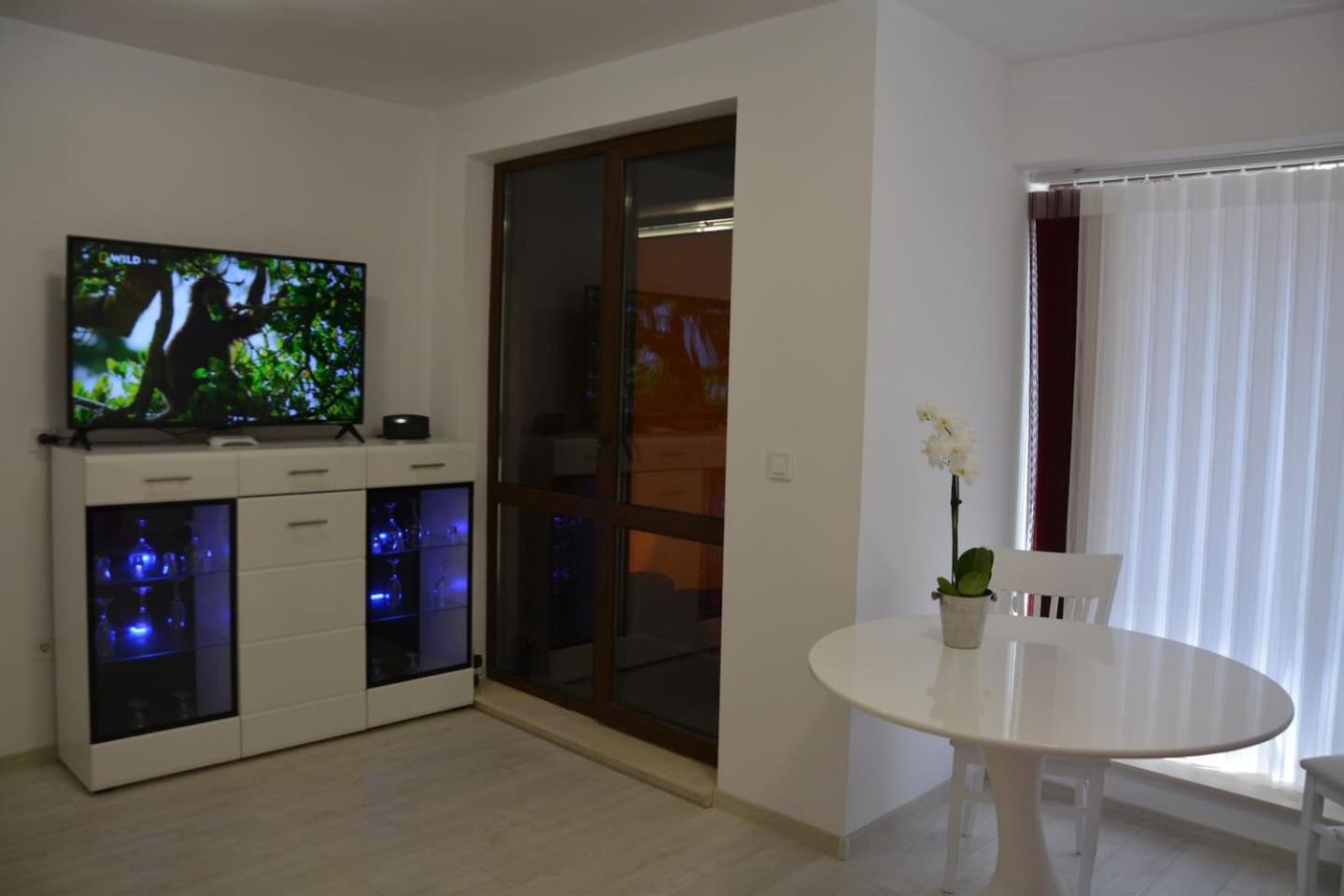 Unbeatable Location - New Lux Apartment Varna beach by Flat Mаnager