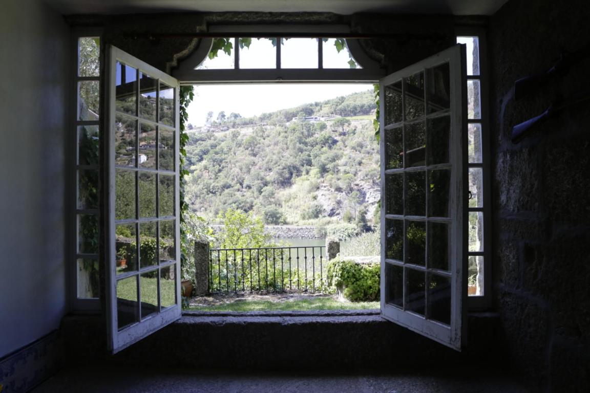 Casa da Figueira Velha view 3