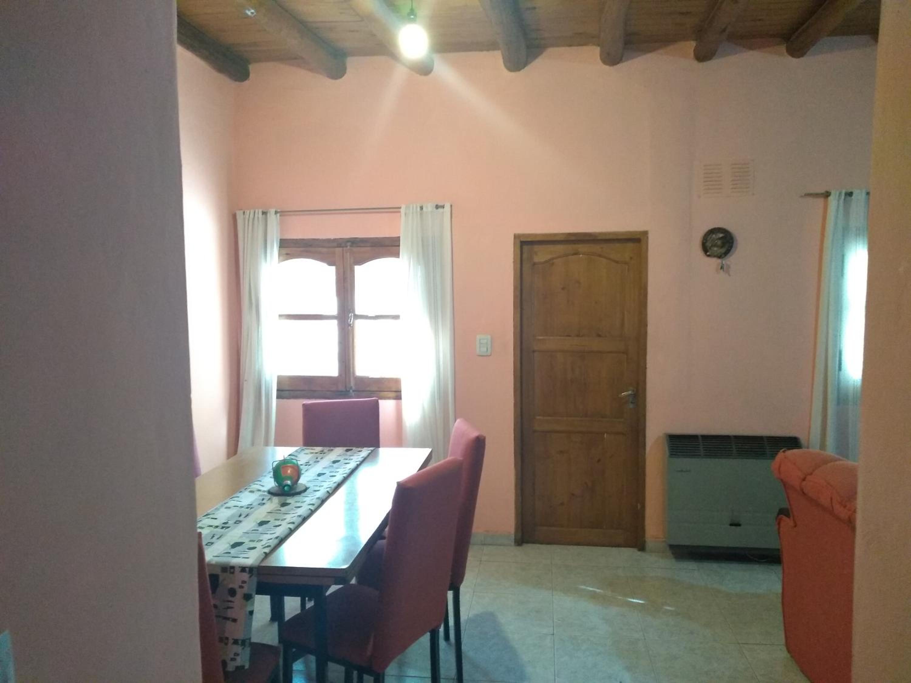 Hospedaje Cabaña Lemos TUNUYAN
