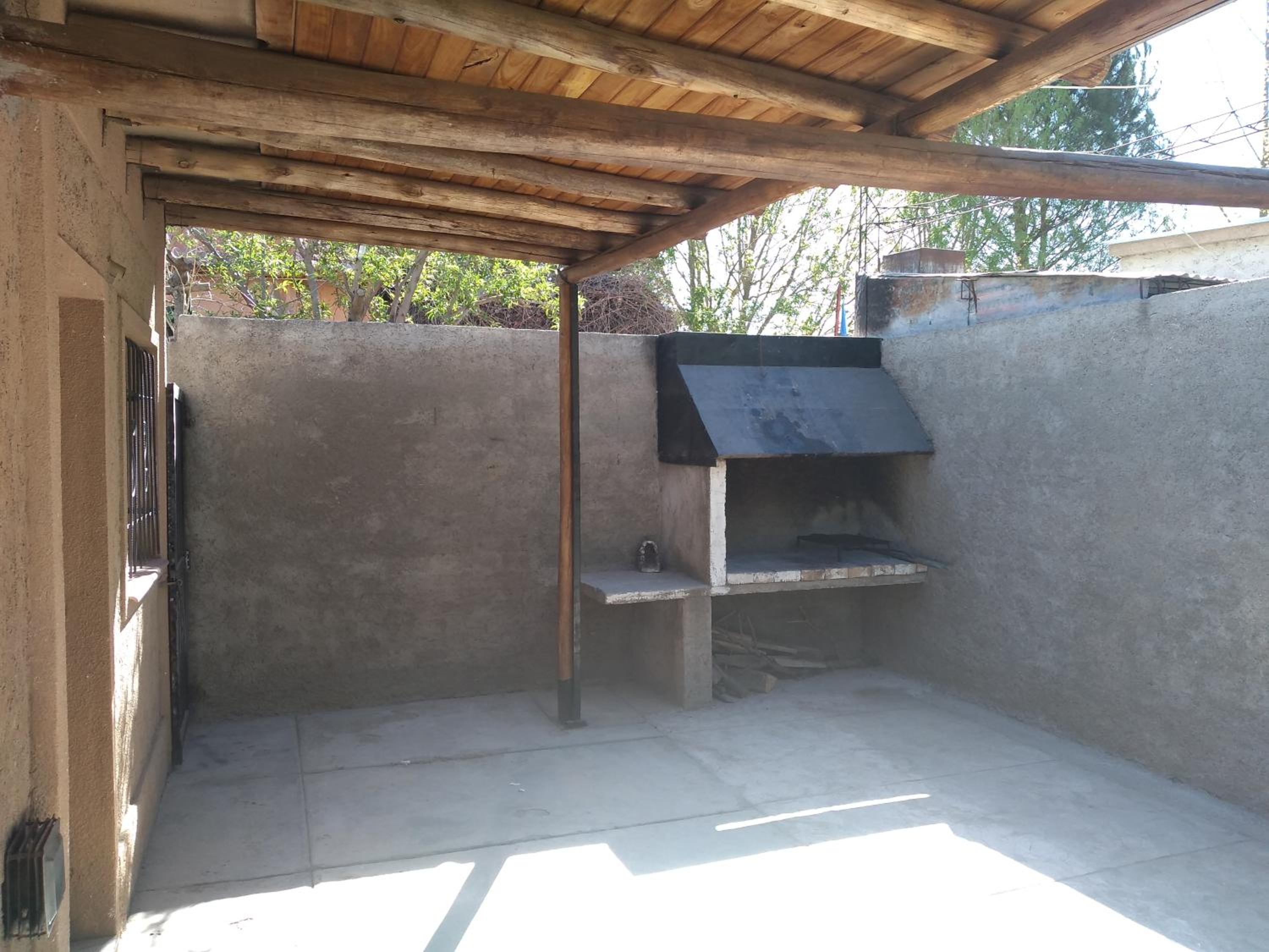 Hospedaje Cabaña Lemos TUNUYAN