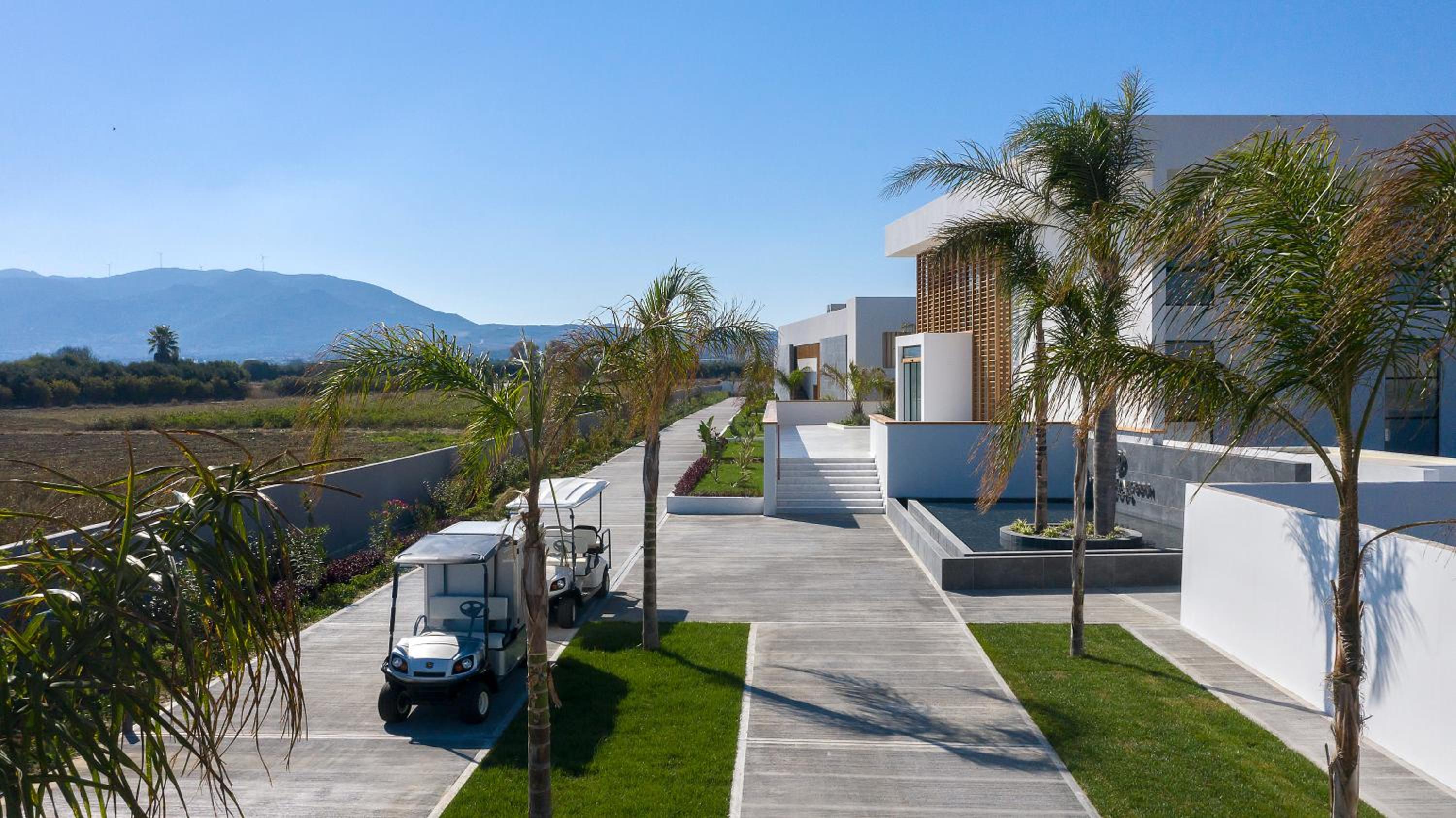 Hotel D' Andrea Lagoon All Suites - Adults Only - Image 1