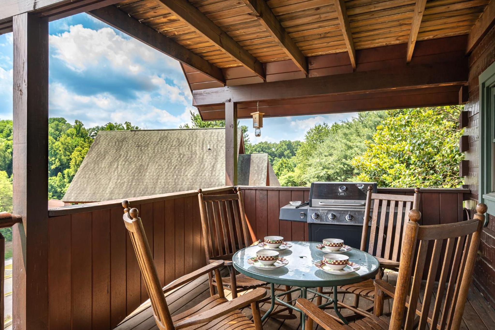 Reflections, Hot Tub, Pool, WIFI, 560 FREE tickets each paid day!!! view 3