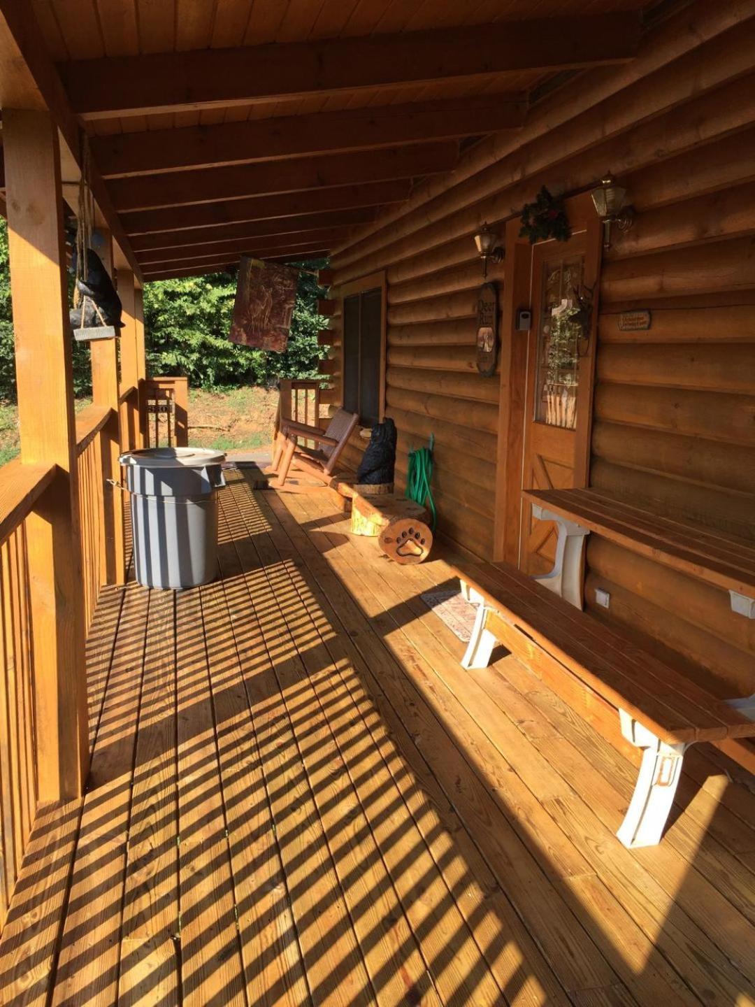 Deer Run, Free Attraction Tickets, Hot Tub, WIFI, Resort Playground, Near Dollywood!!! view 2