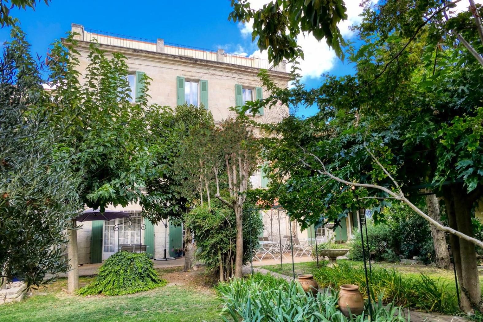 Avignon Vacations - Au Saint Roch - Hotel et Jardin - Property Image 2