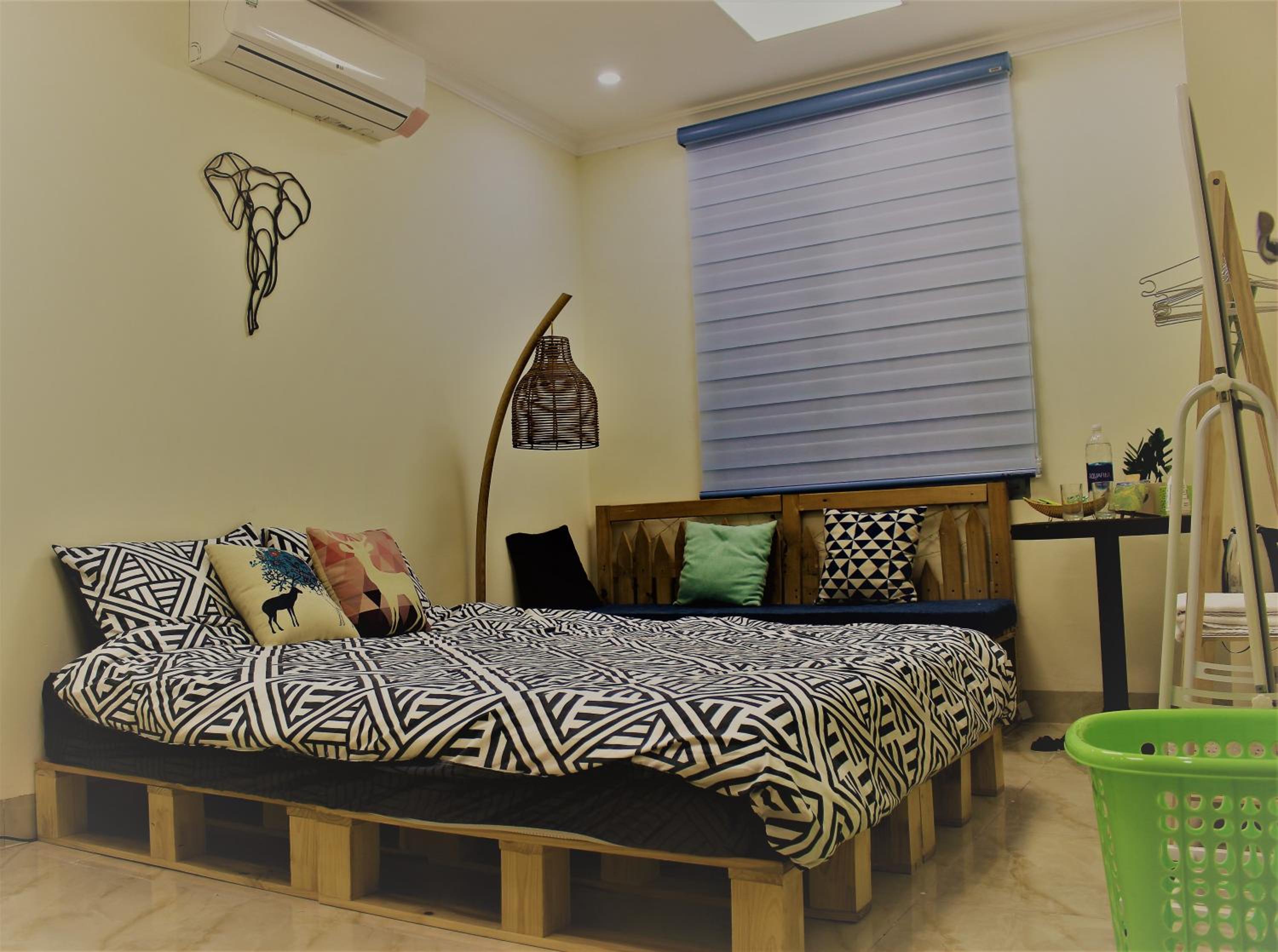 Amazing stay- homestay, city view, near center Hanoi, NK Cau Giay