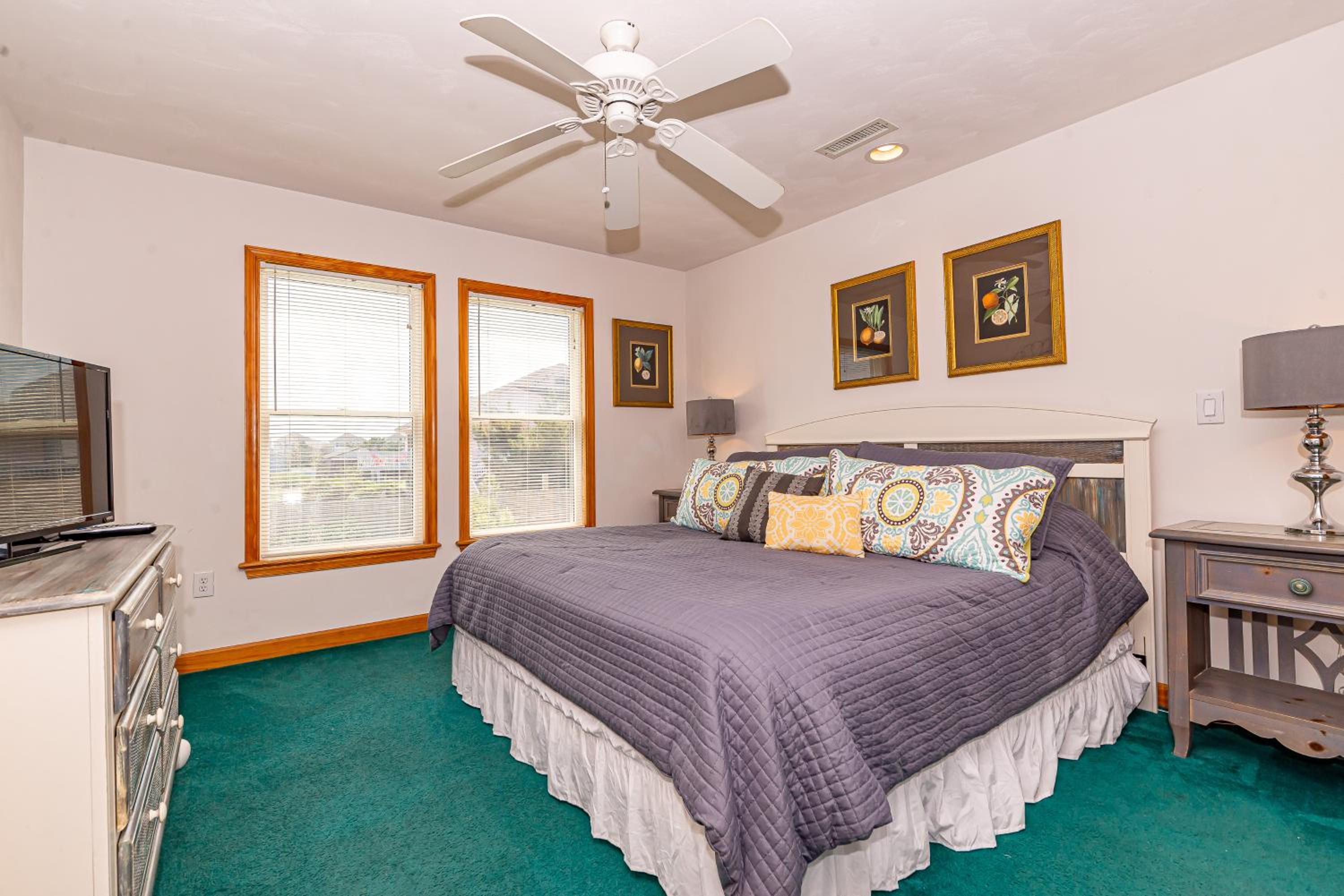 Sunny Delight - KDH MP 7, Ocean View, 130 Yds to Beach, Pool, Hot Tub, Pets OK, Flex Stays view 2