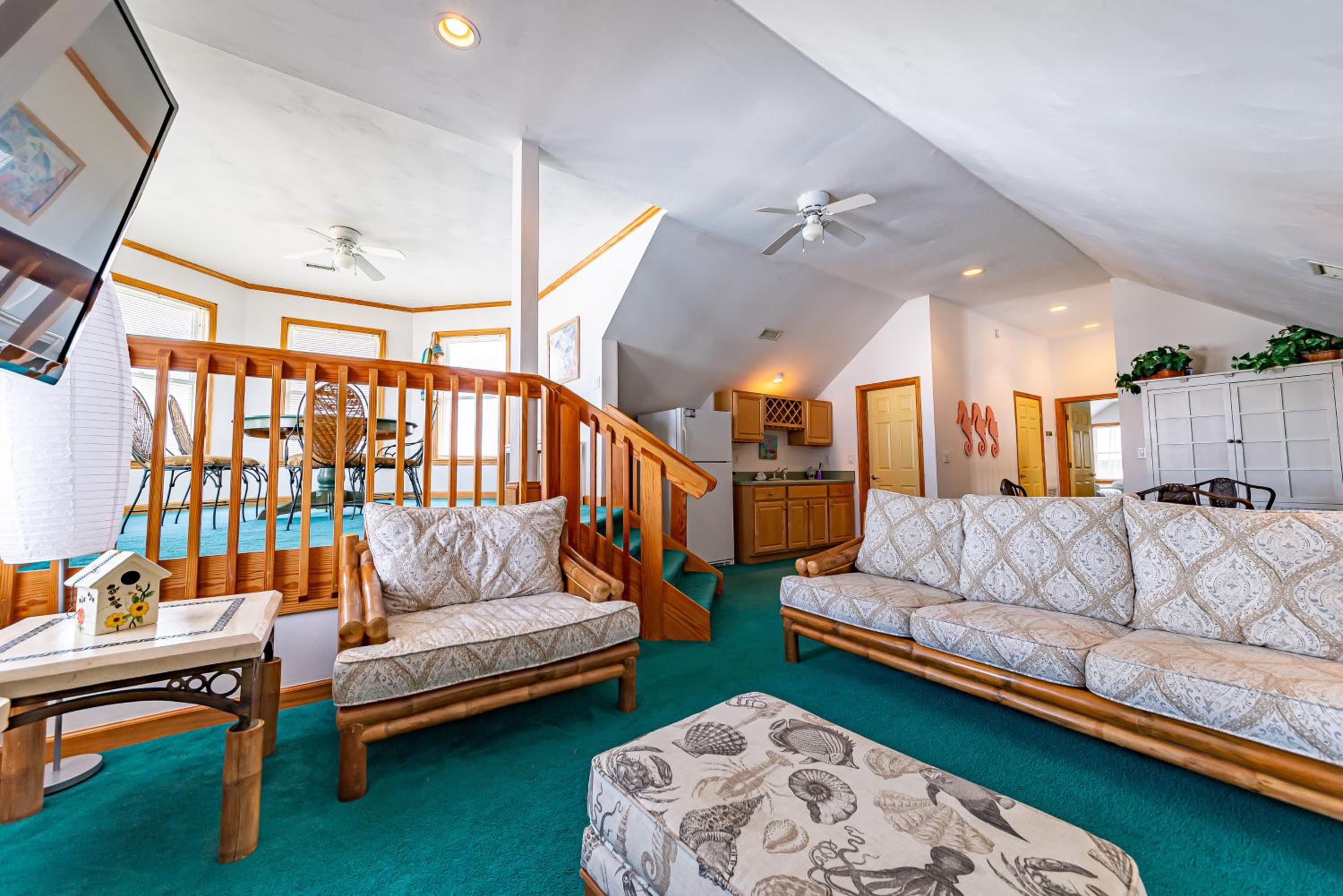 Sunny Delight - KDH MP 7, Ocean View, 130 Yds to Beach, Pool, Hot Tub, Pets OK, Flex Stays view 4