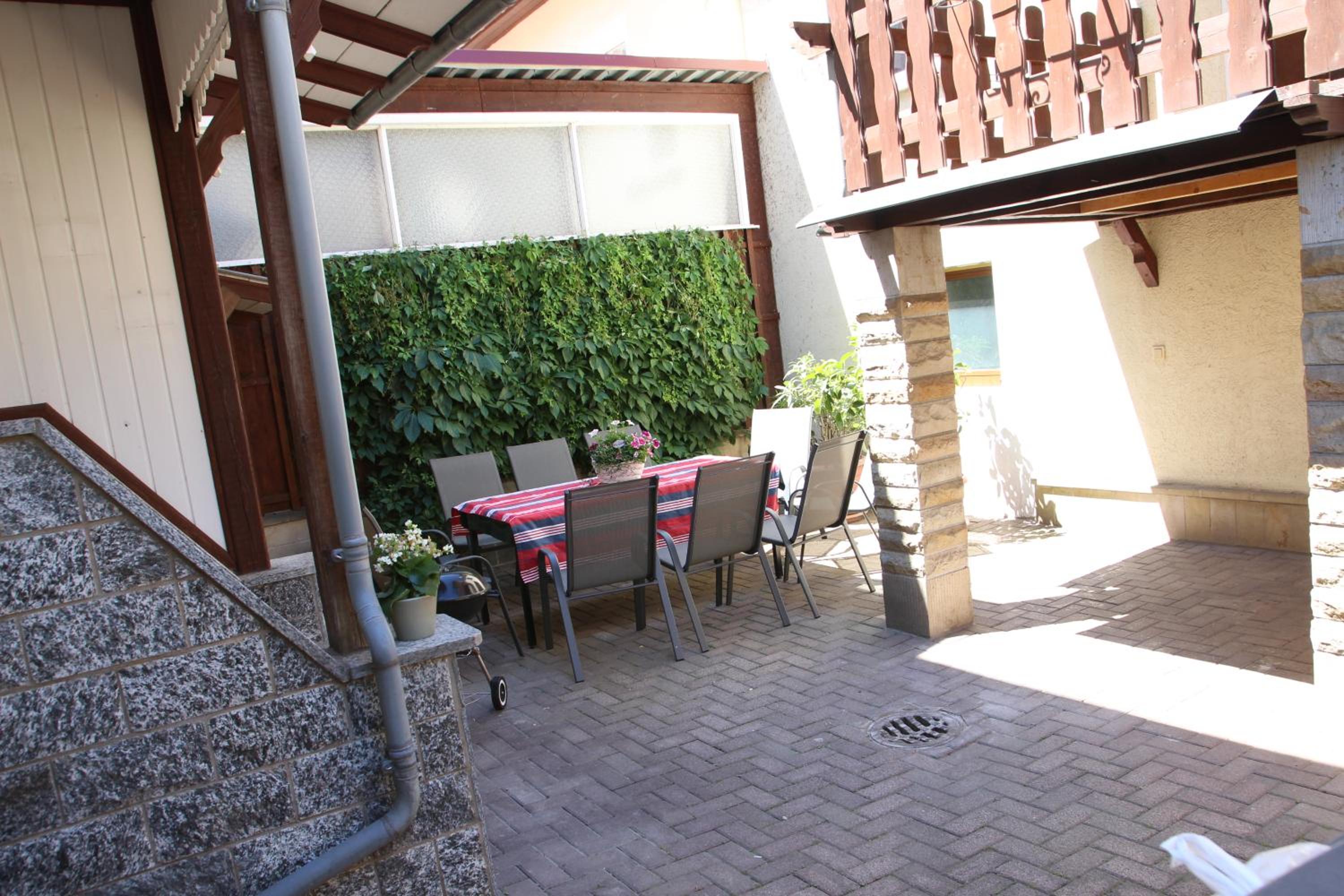 Ferienhaus Landeskrone für 10 Personen mit Sauna, Terrasse, inkl Parkplatz in Dresden view 4