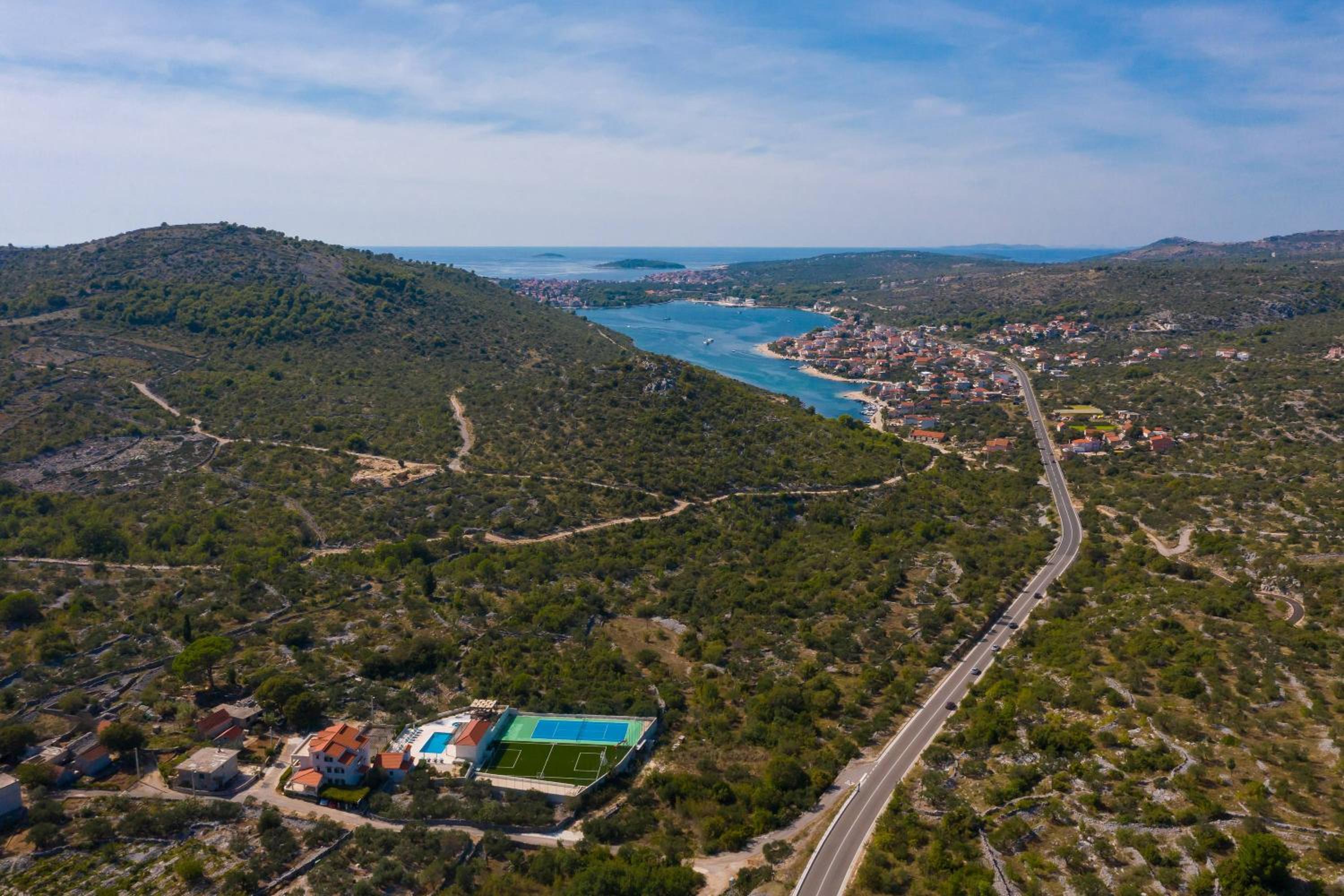Villa DIVA Holiday House view 4