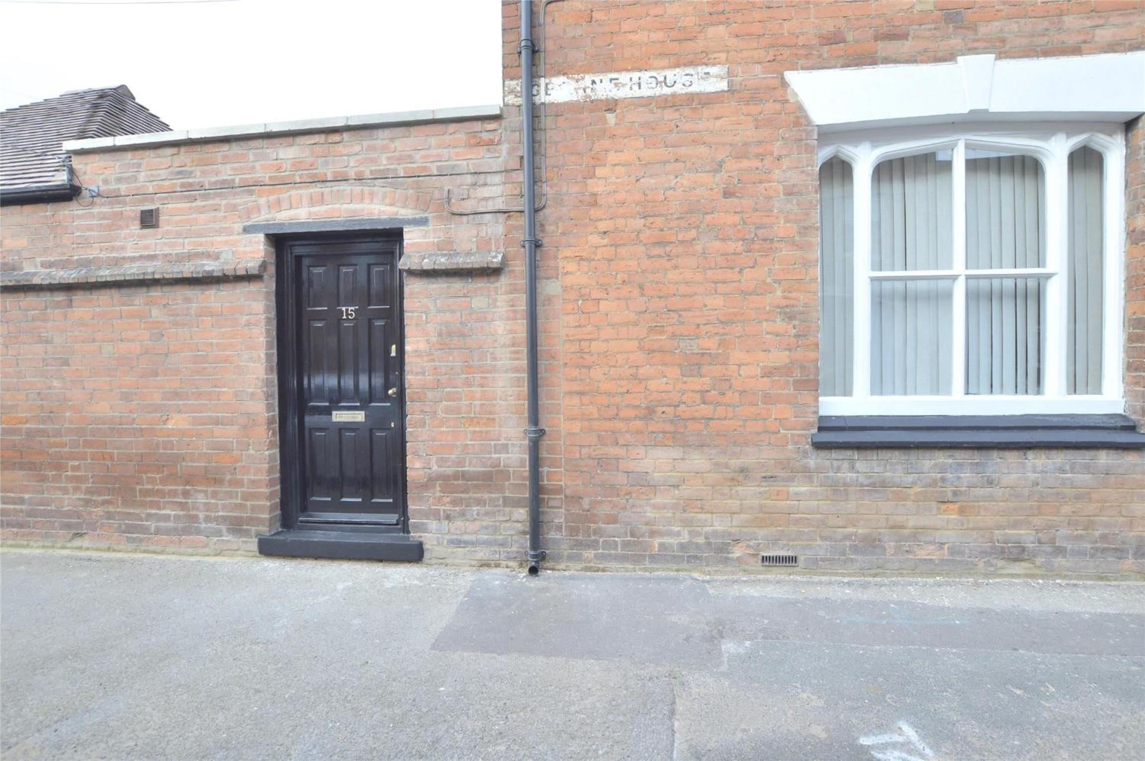 Tewkesbury Vacations - The Old Stocking Factory, Tewkesbury - Property Image 3