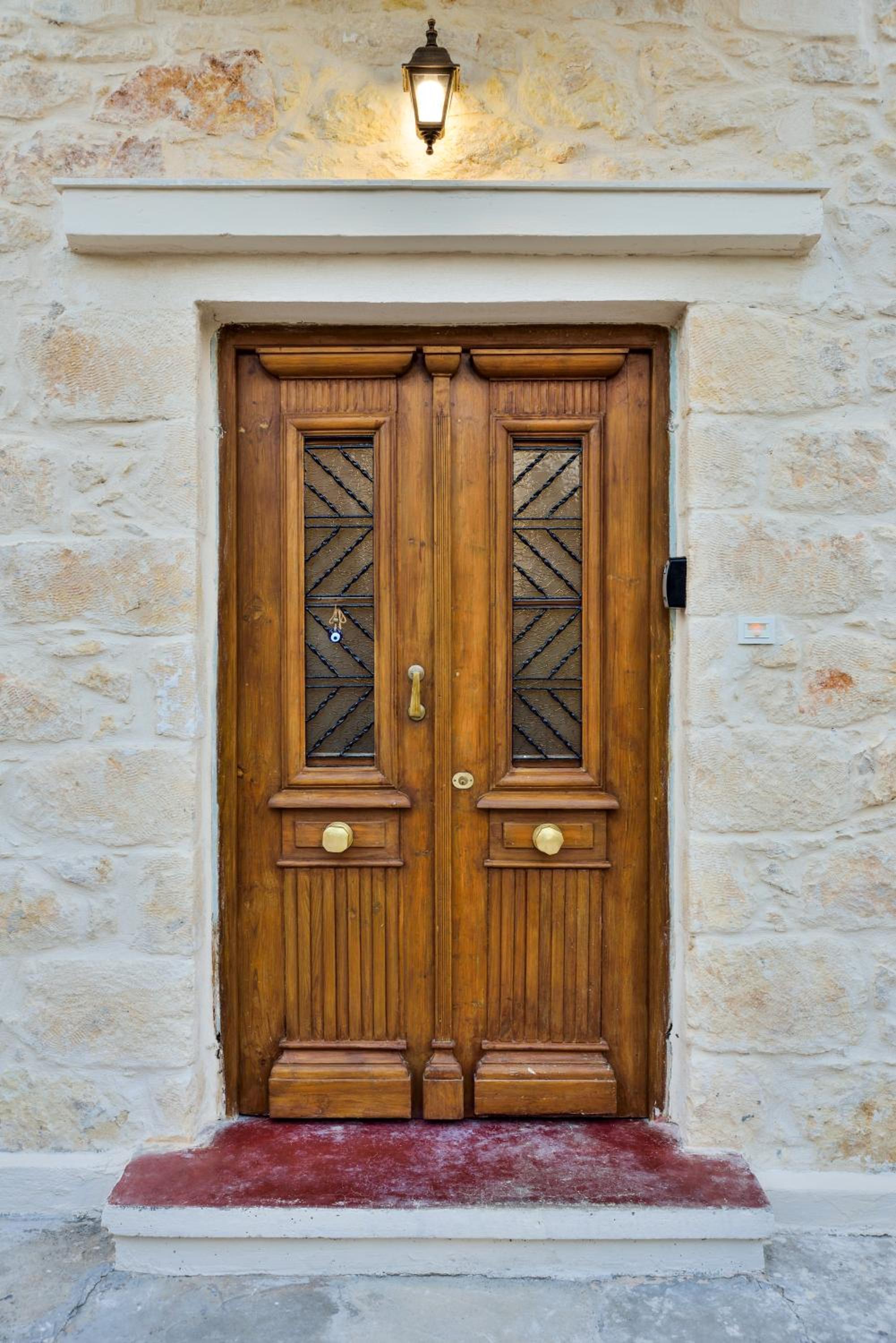 Michalis Stonehouse view 4