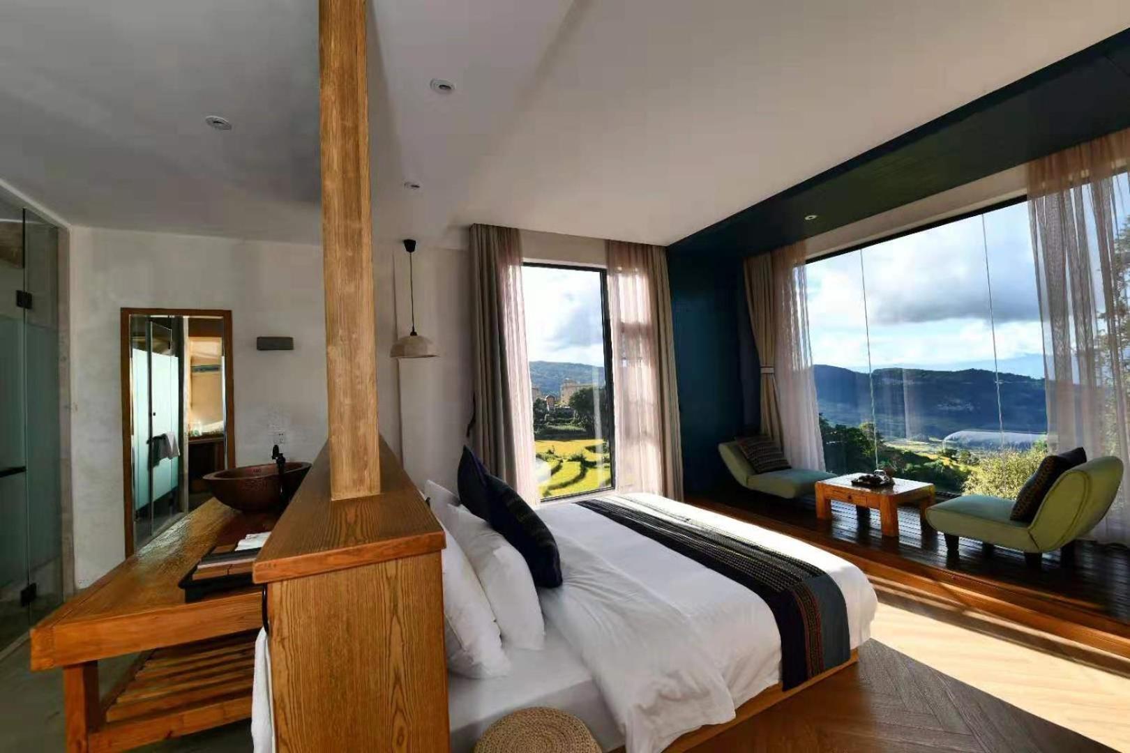 Twelve Manor Xiangdian Yuanyang Rice Terraces Retreat