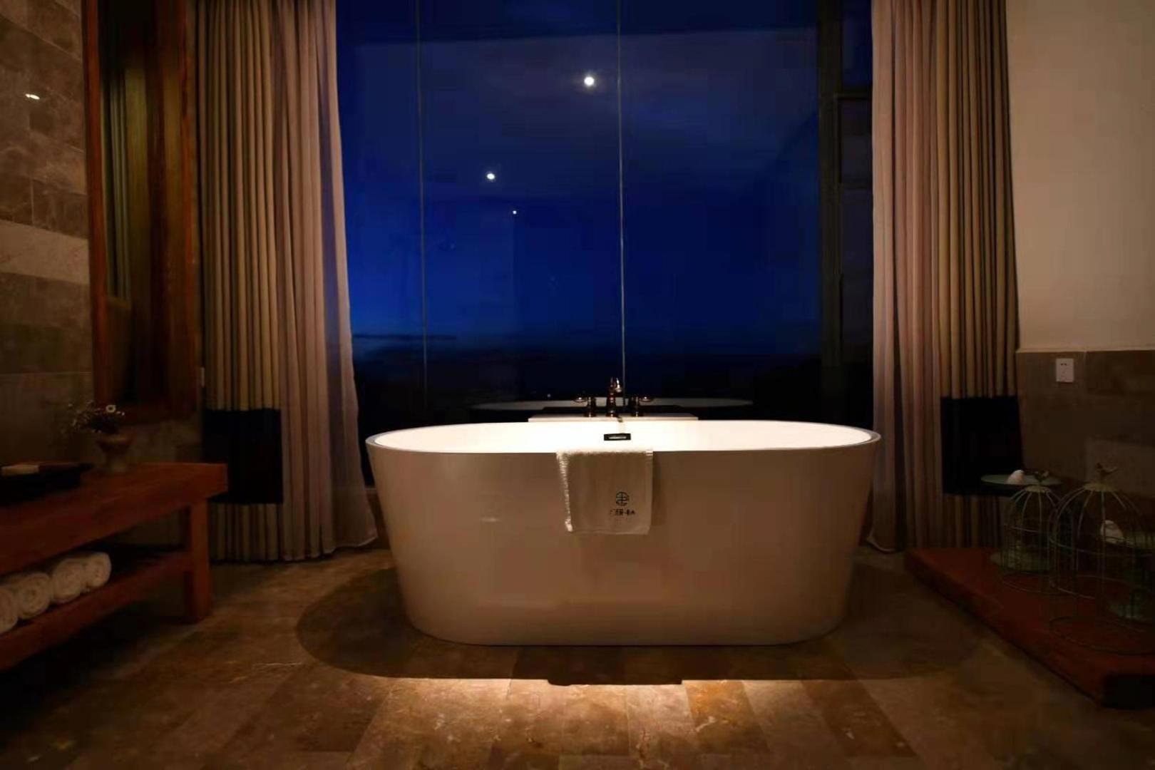 Twelve Manor Xiangdian Yuanyang Rice Terraces Retreat