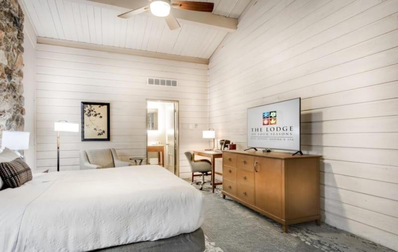 Osage Beach Vacations - Lodge of Four Seasons Golf Resort, Marina  Spa - Property Image 3