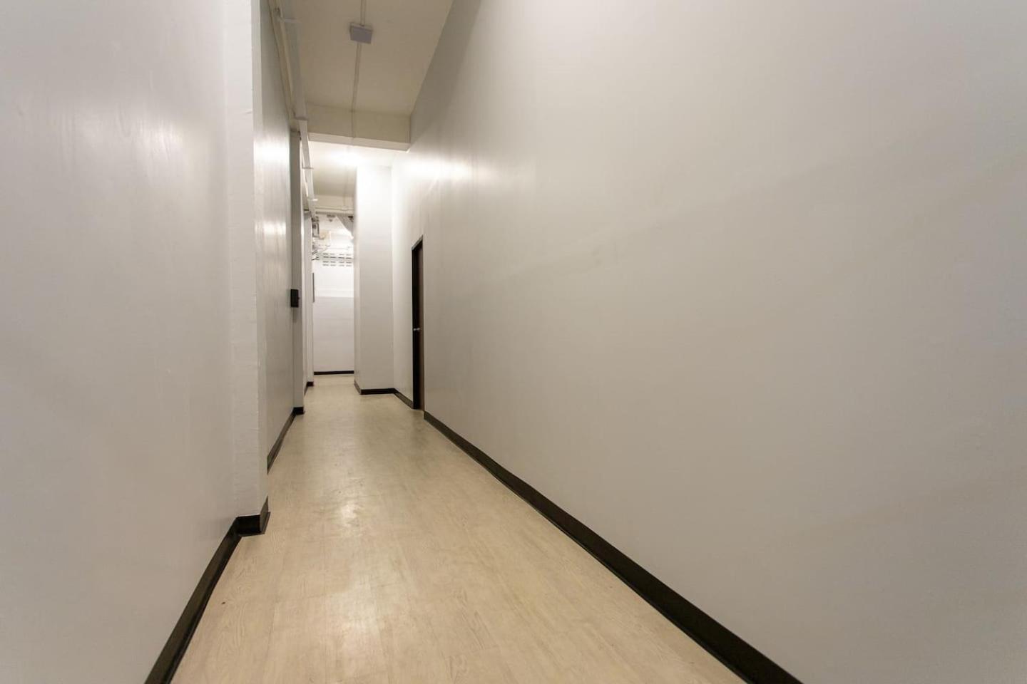 U1 Large 2 bed rooms BTS Udomsuk