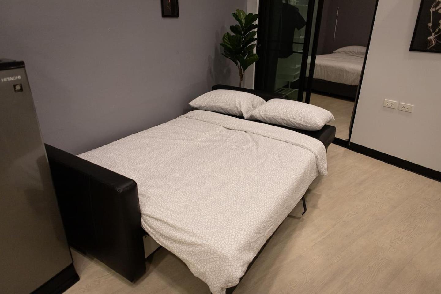 U1 Large 2 bed rooms BTS Udomsuk