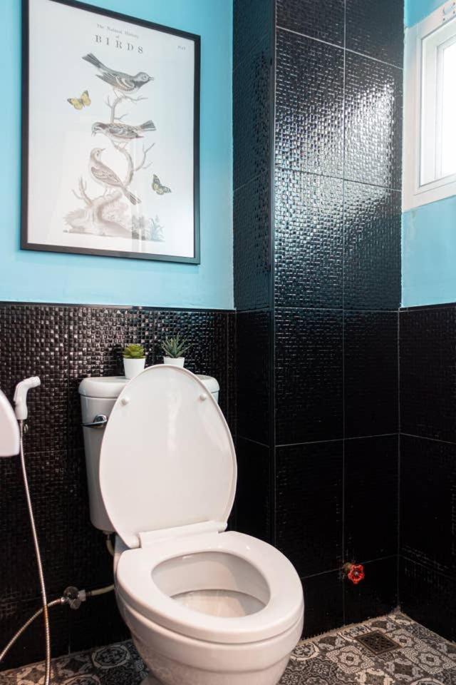 B3 Cosy Studio /5 guests/ Near MRT/full kitchen