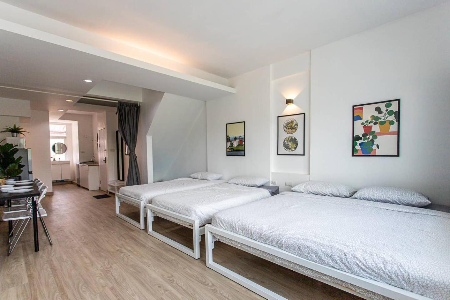 B3 Cosy Studio /5 guests/ Near MRT/full kitchen