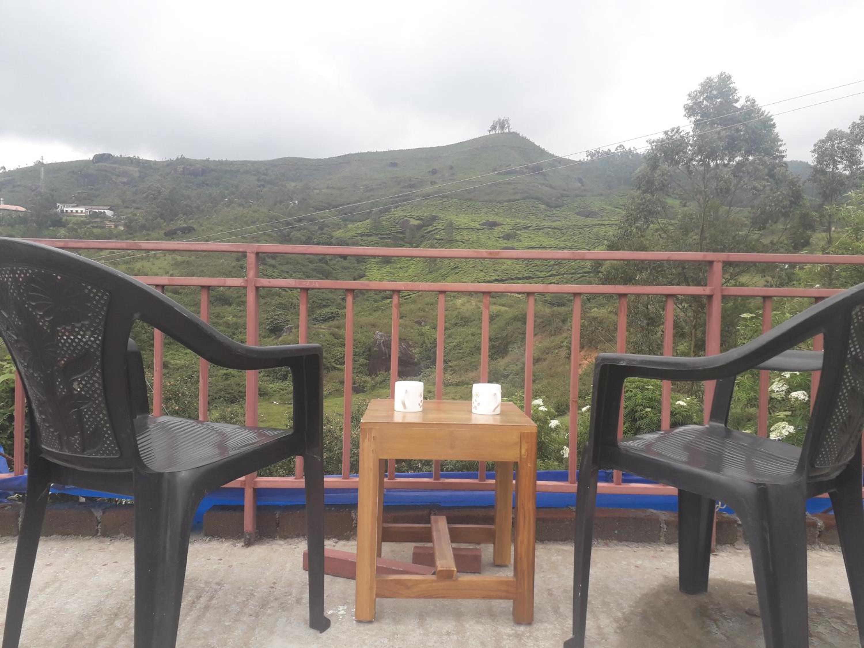 Munnar Brindavan Cottage view 2