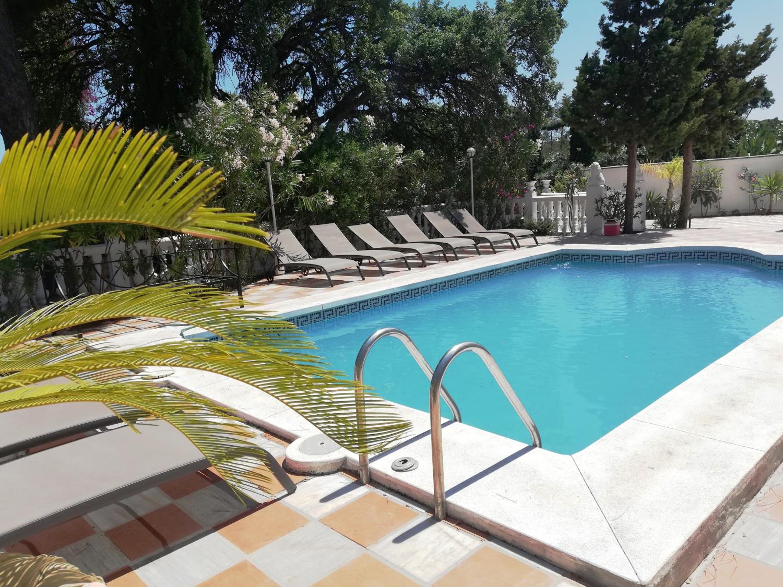 Elegant Classic Villa close to Nikki beach